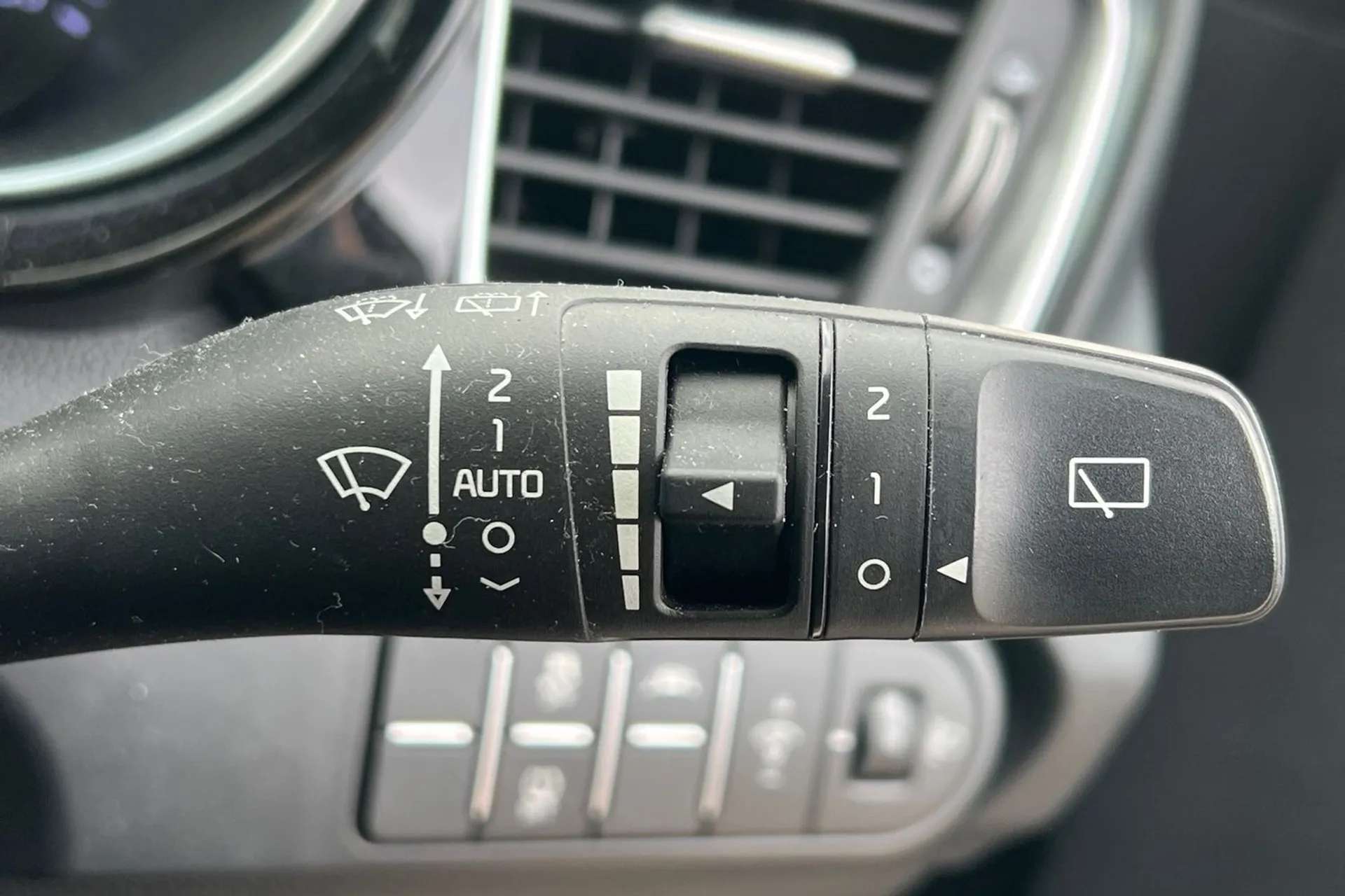 2021 KIA XCEED 2021 KIA XCEED