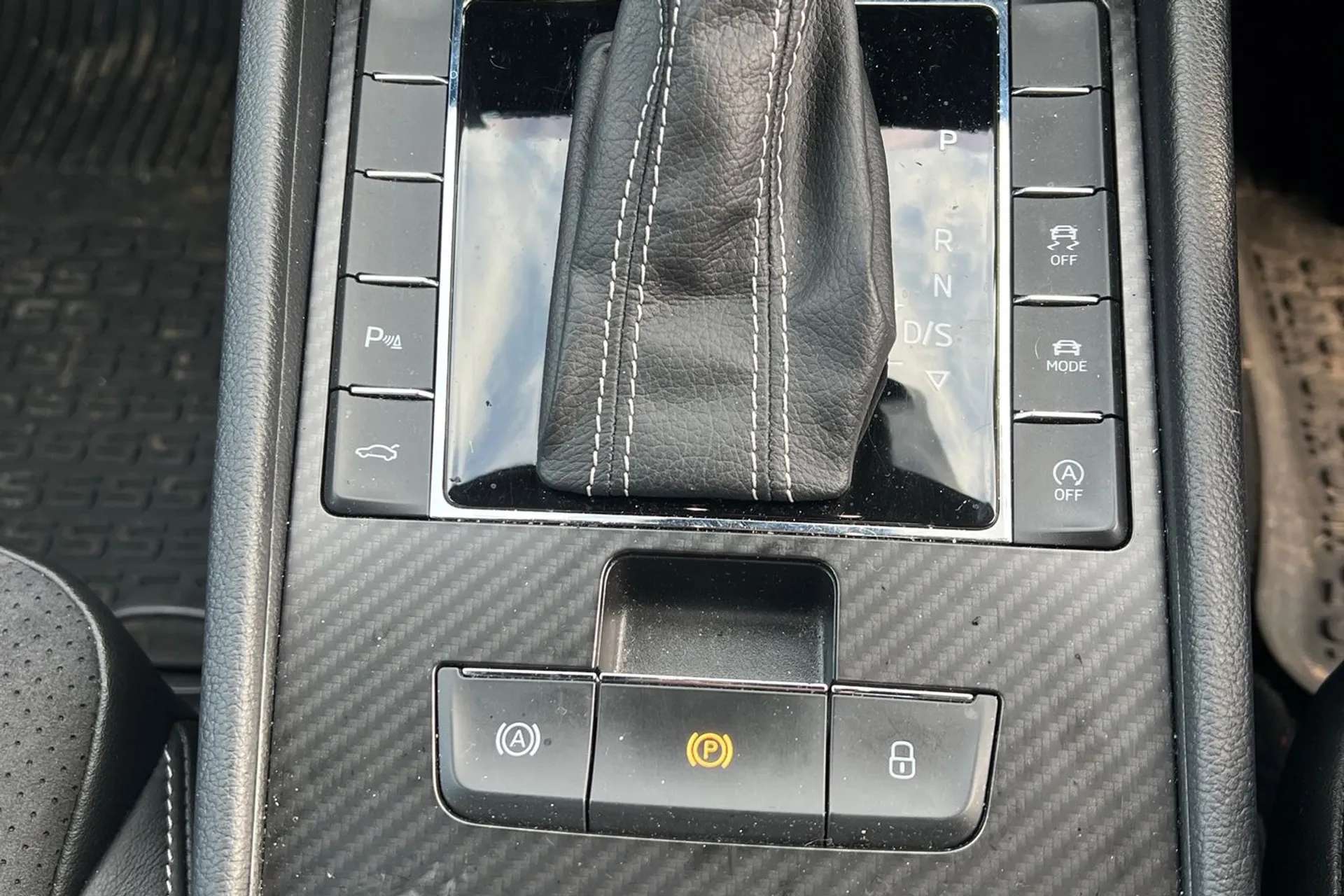 2020 SKODA SUPERB 2020 SKODA SUPERB