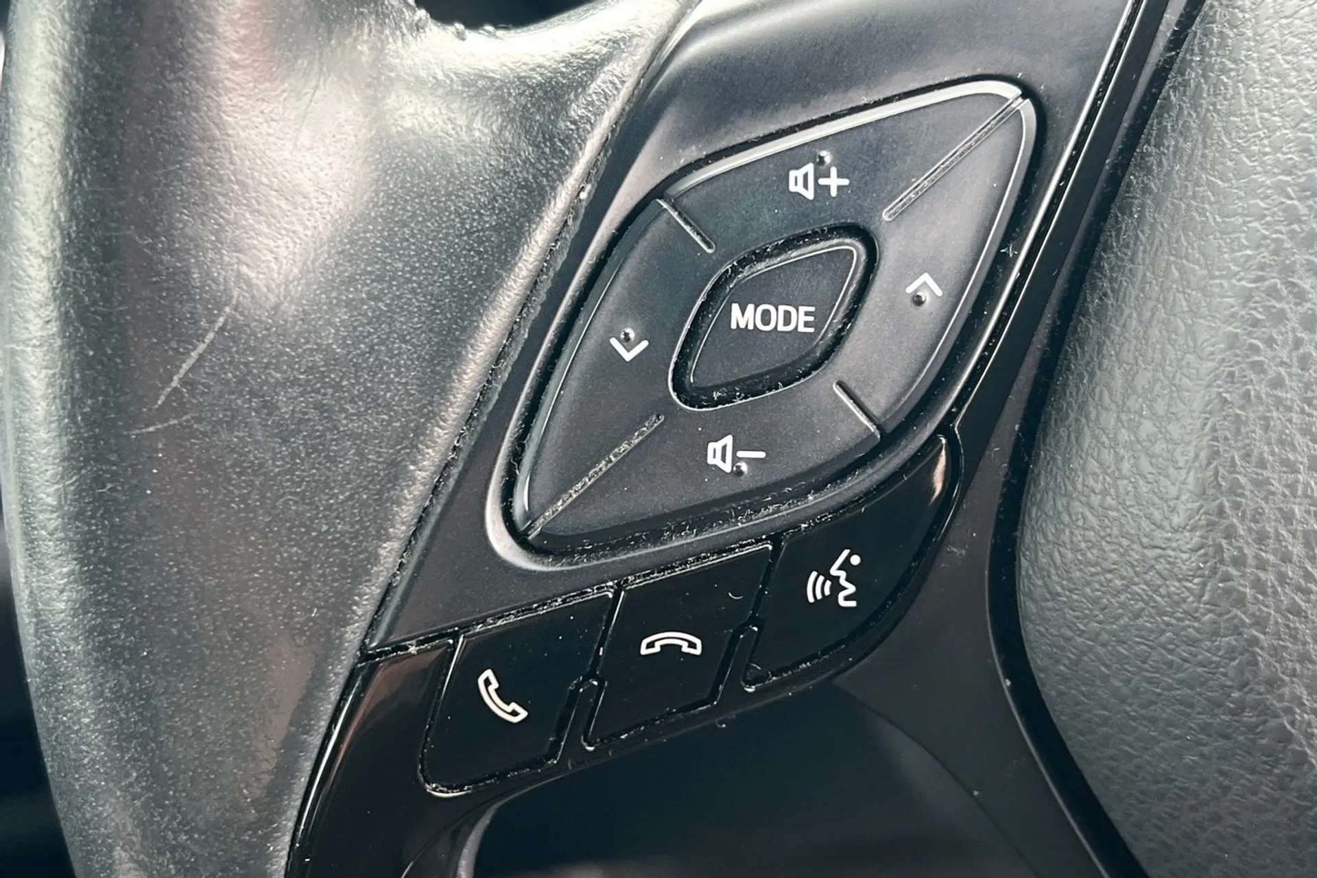 2021 TOYOTA C-HR 2021 TOYOTA C-HR