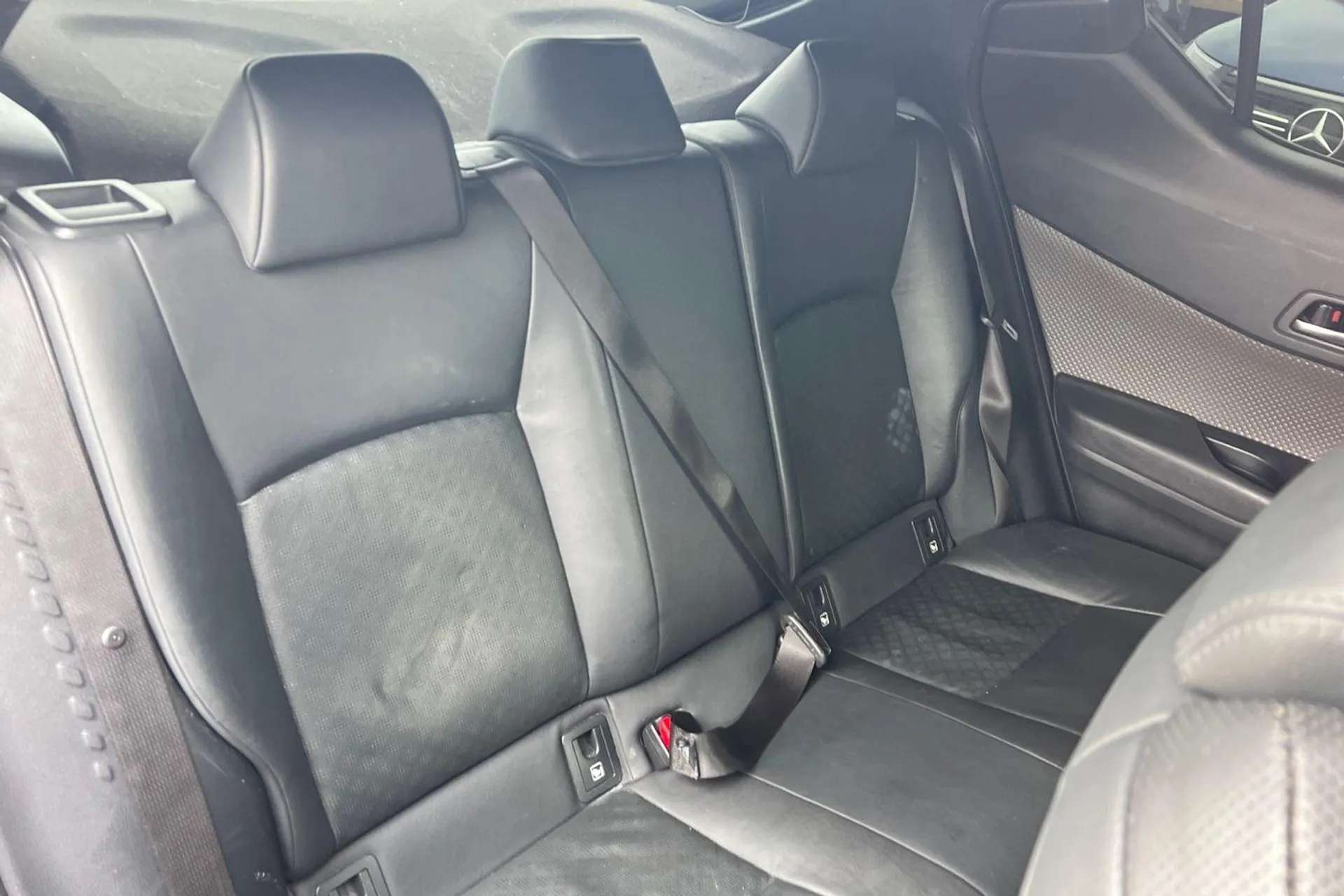 2021 TOYOTA C-HR 2021 TOYOTA C-HR