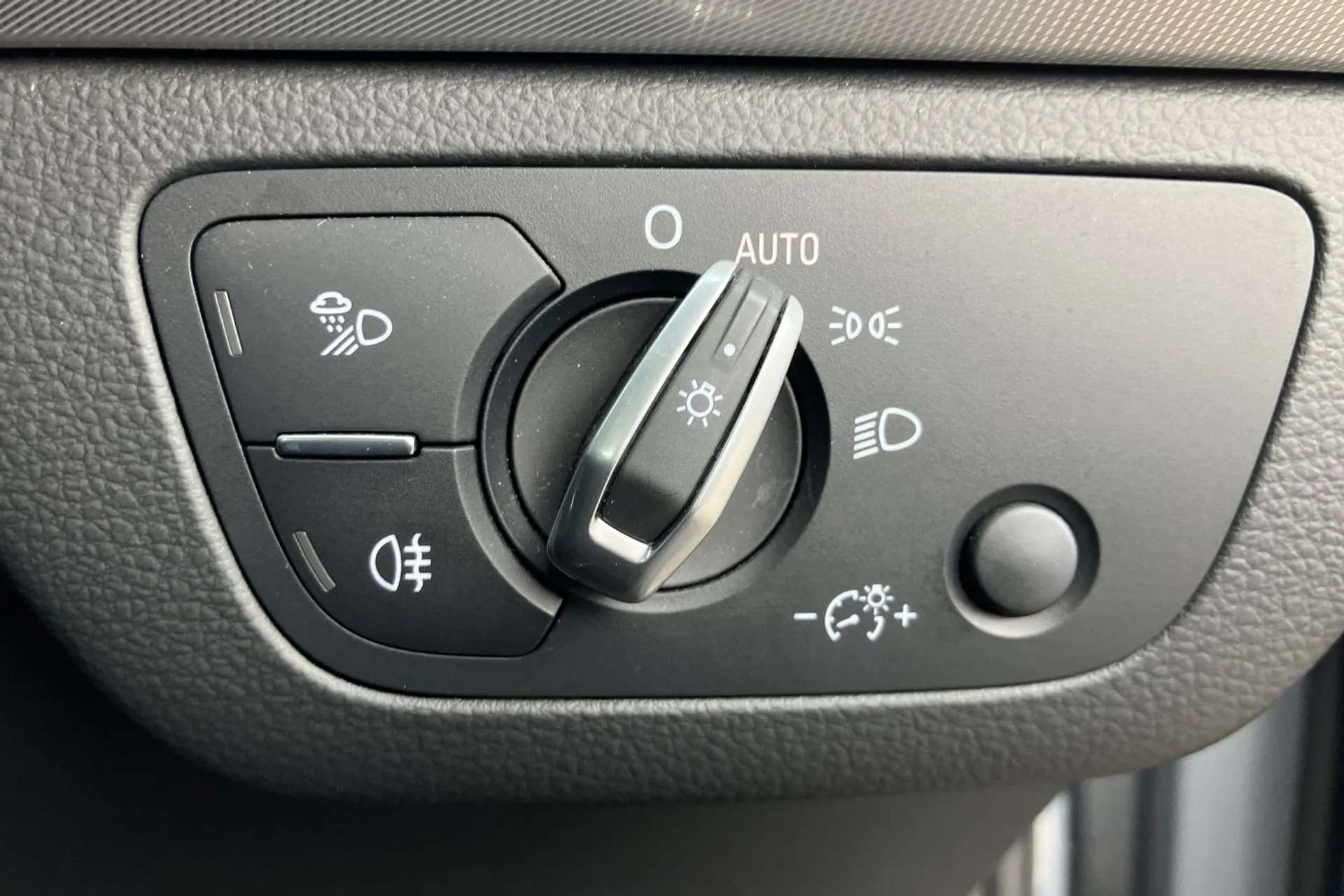 2018 AUDI Q5 2018 AUDI Q5