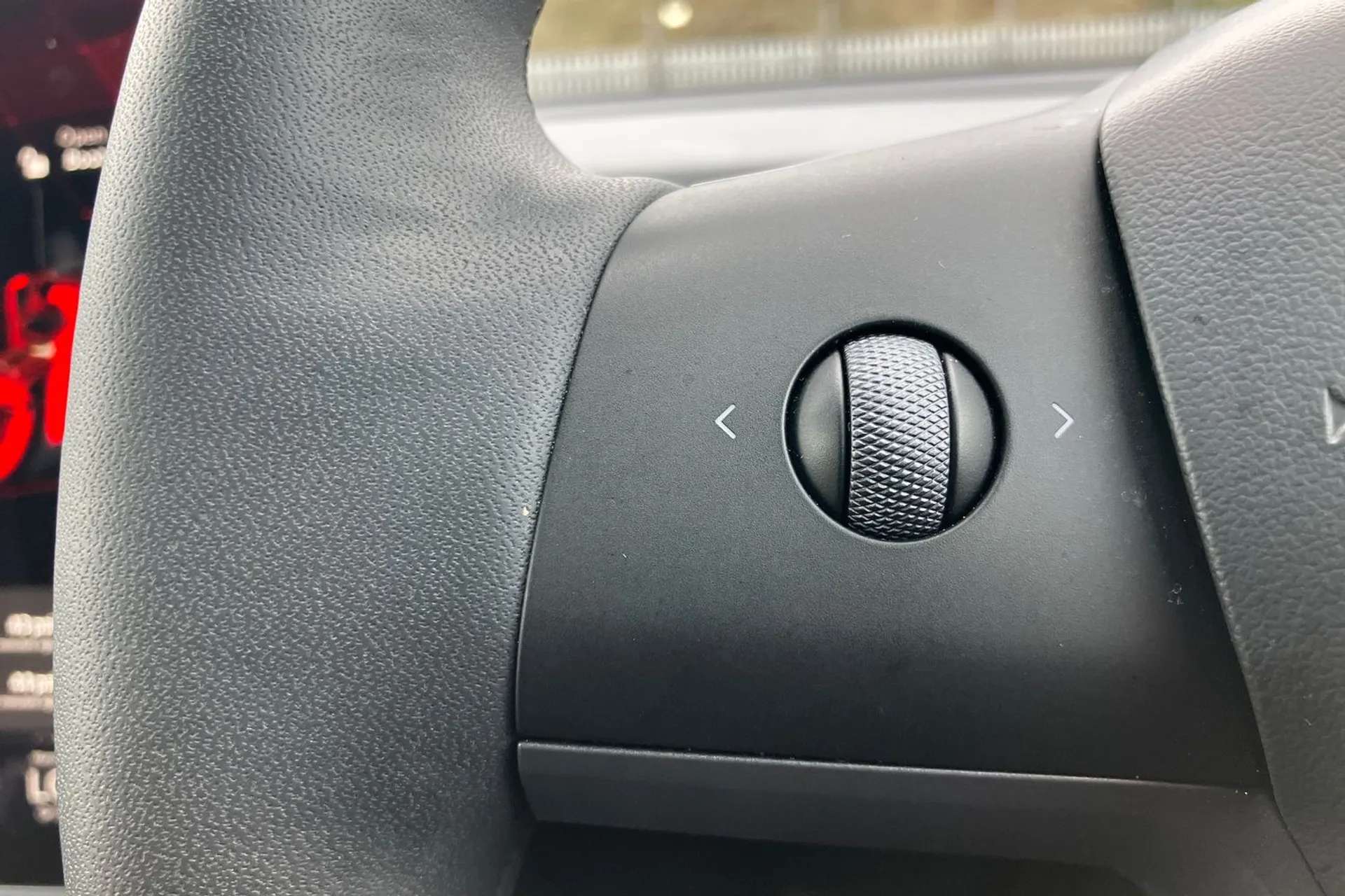 2024 TESLA MODEL Y 2024 TESLA MODEL Y