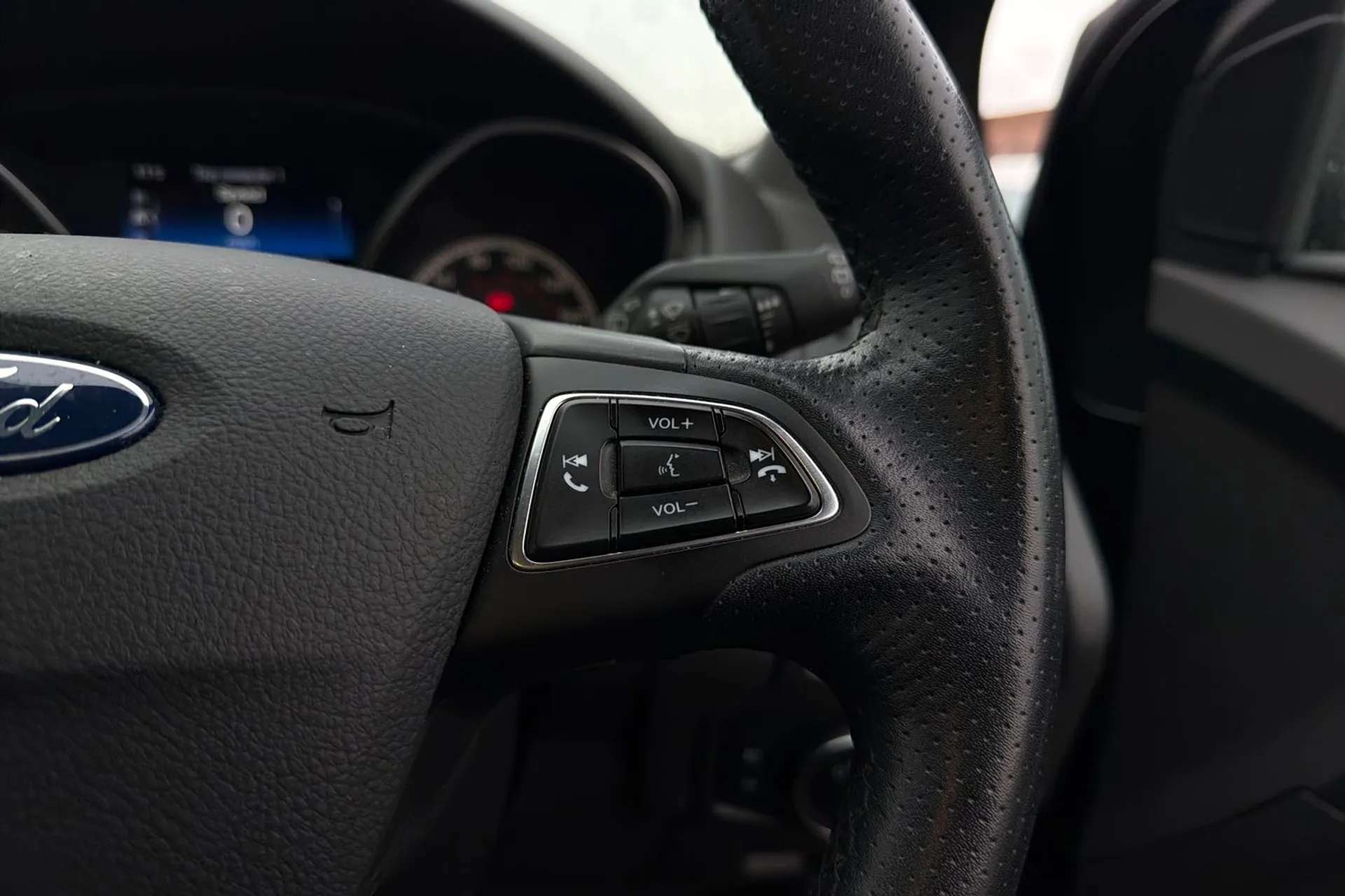 2017 FORD FOCUS 2017 FORD FOCUS