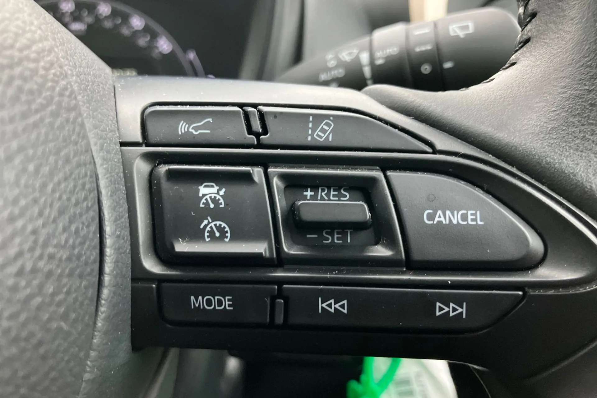 2022 TOYOTA AYGO X 2022 TOYOTA AYGO X