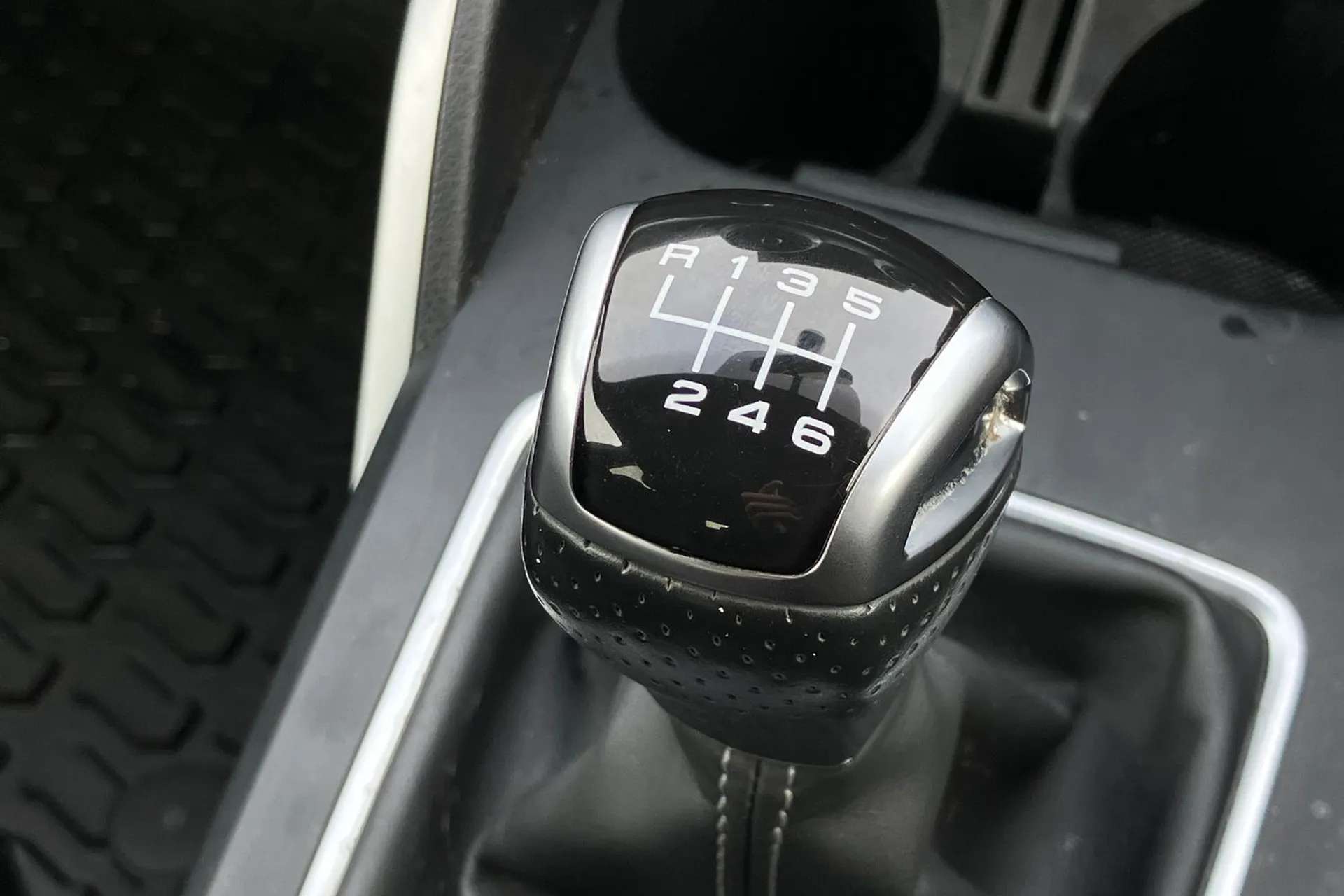 2023 AUDI Q2 2023 AUDI Q2