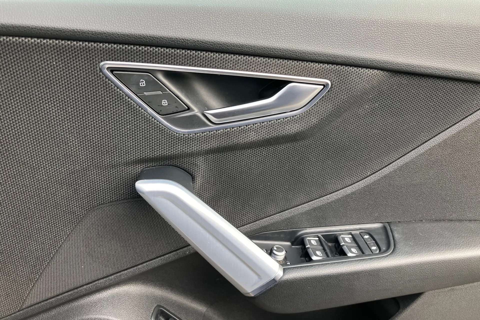 2023 AUDI Q2 2023 AUDI Q2