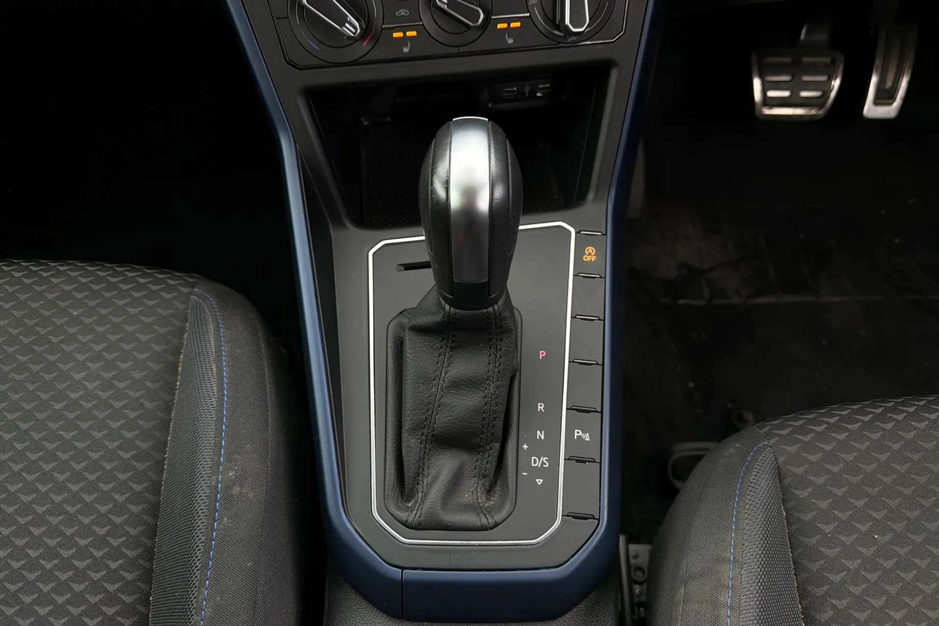 2021 VOLKSWAGEN POLO 2021 VOLKSWAGEN POLO
