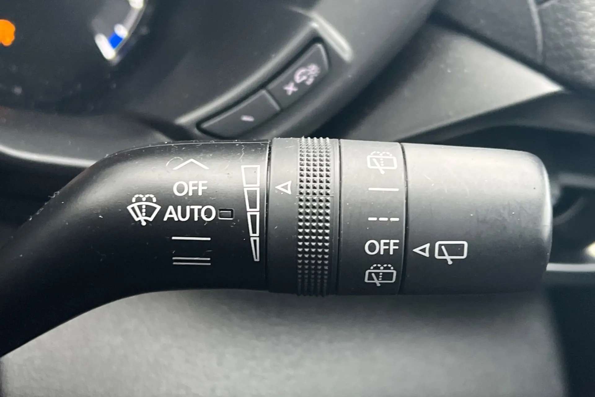 2021 MAZDA MX-30 2021 MAZDA MX-30