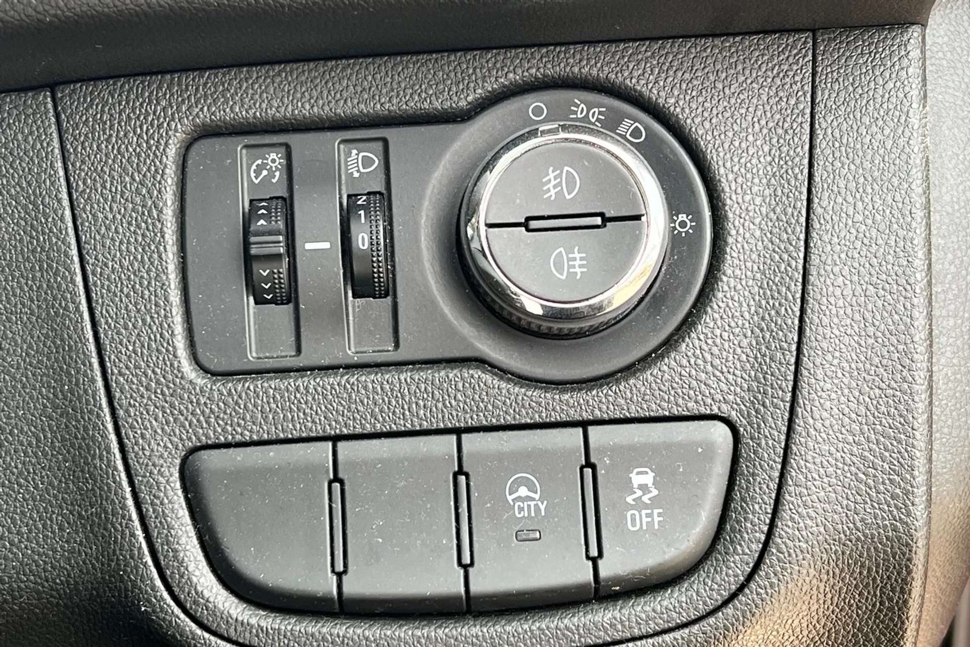 2017 VAUXHALL VIVA 2017 VAUXHALL VIVA