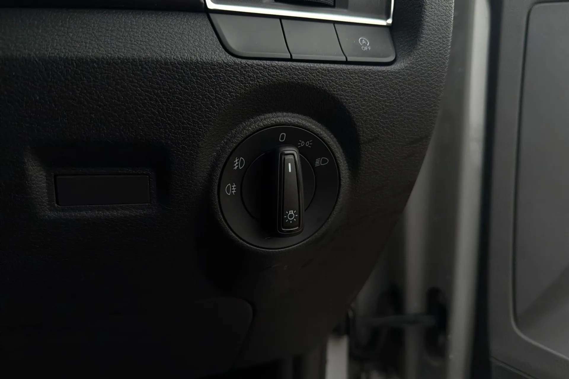 2018 SKODA FABIA 2018 SKODA FABIA