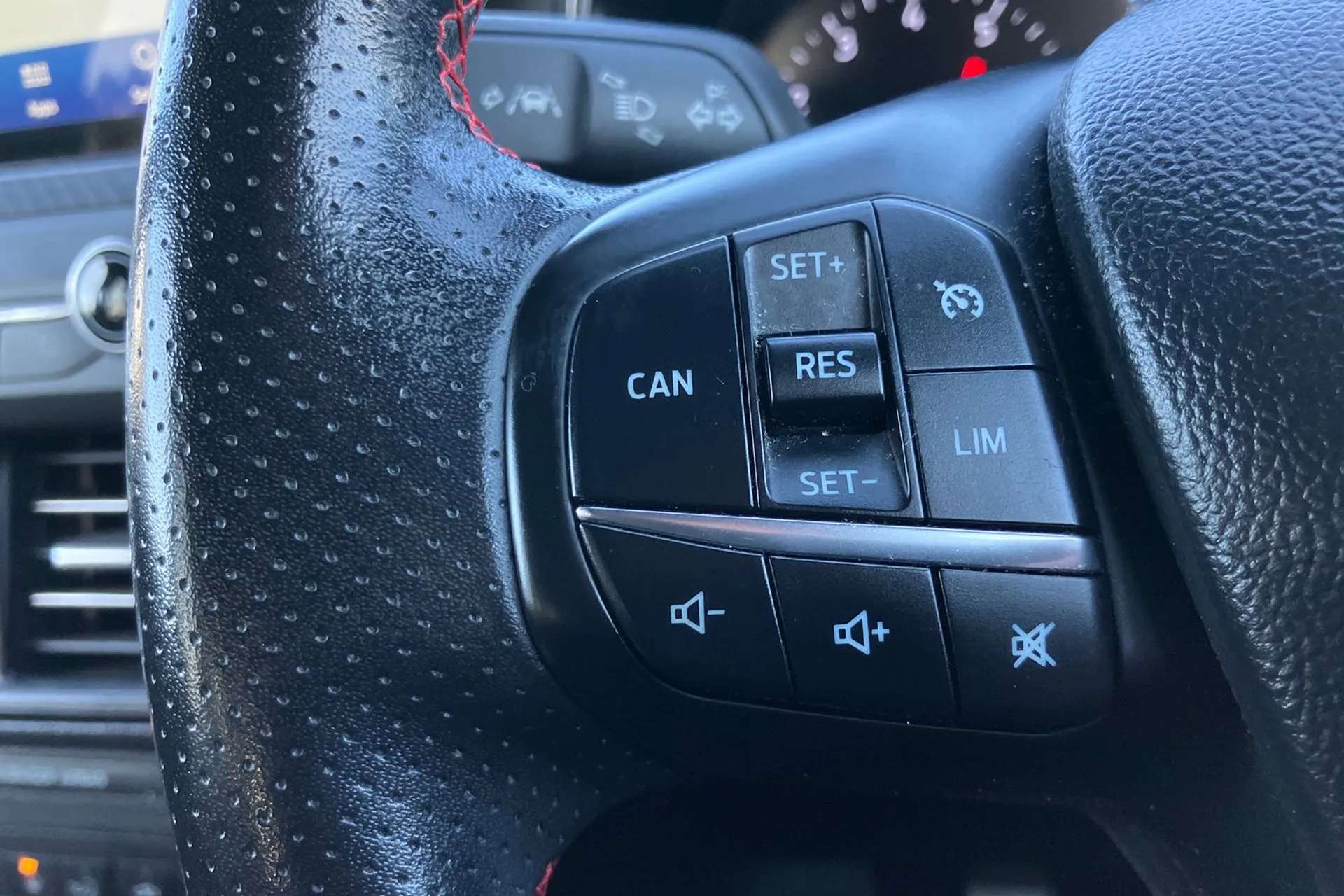 2018 FORD FOCUS 2018 FORD FOCUS