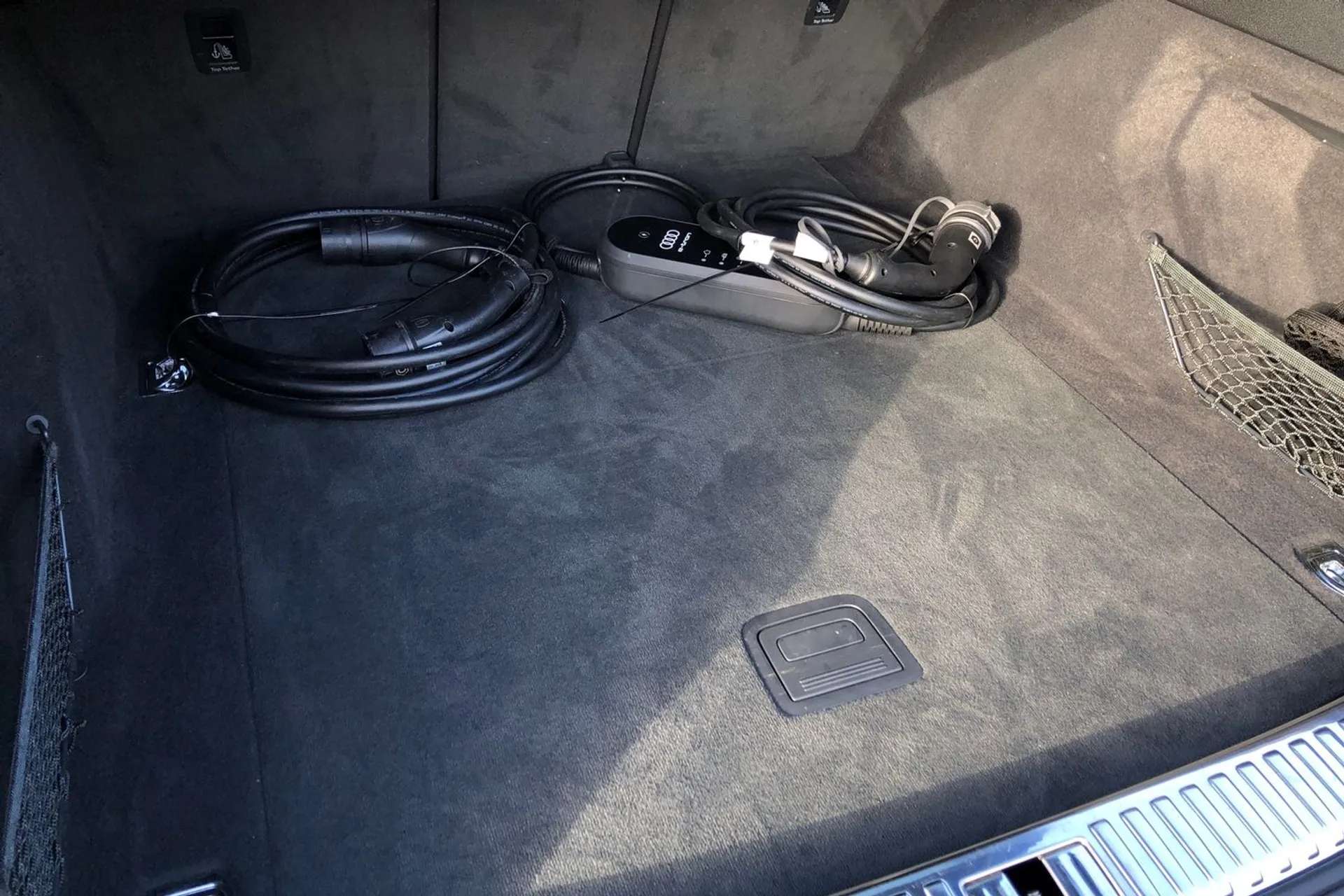 2022 AUDI E-TRON 2022 AUDI E-TRON