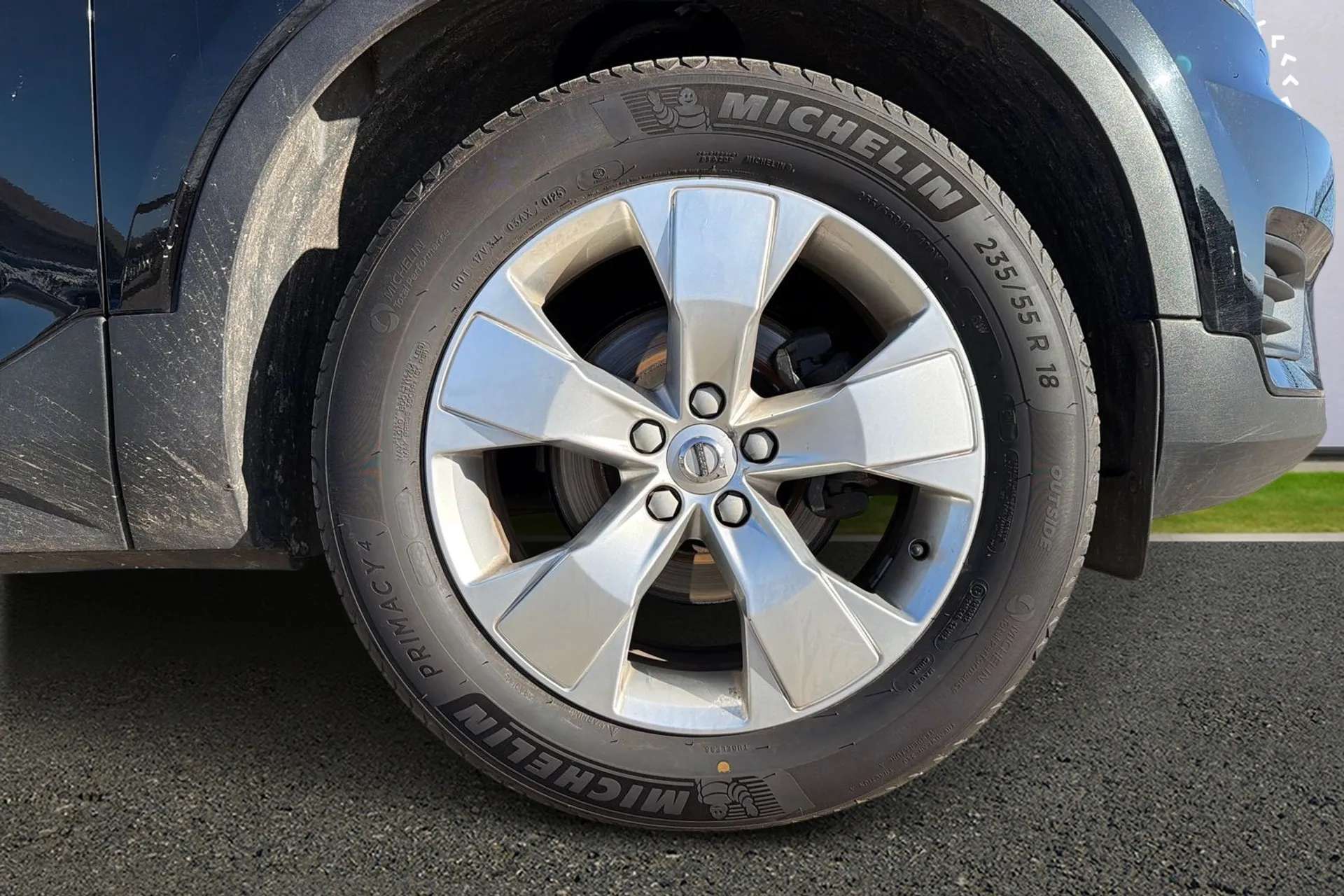 2019 VOLVO XC40 2019 VOLVO XC40