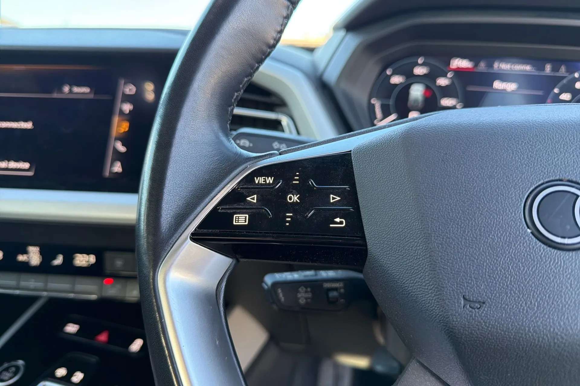 2021 AUDI Q4 2021 AUDI Q4