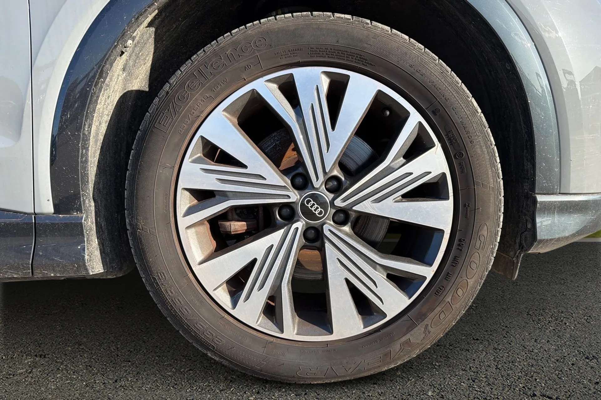 2021 AUDI Q4 2021 AUDI Q4