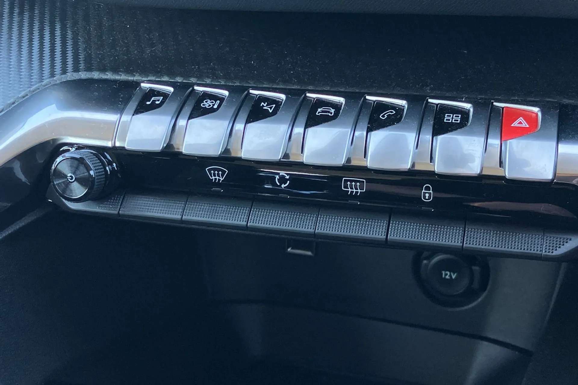 2021 PEUGEOT 5008 2021 PEUGEOT 5008