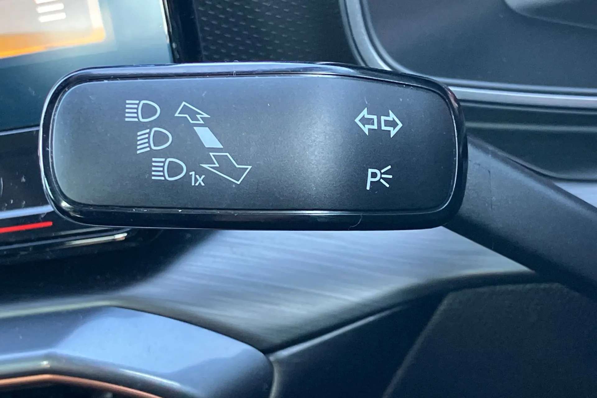 2023 CUPRA LEON 2023 CUPRA LEON