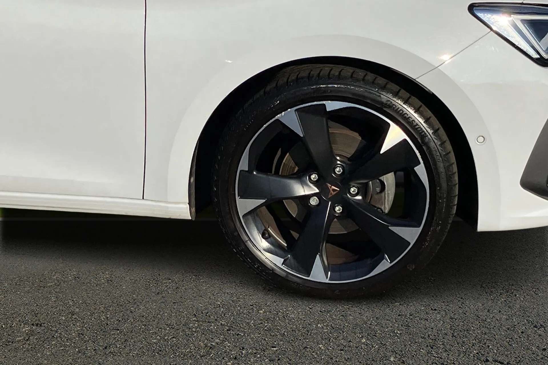 2023 CUPRA LEON 2023 CUPRA LEON