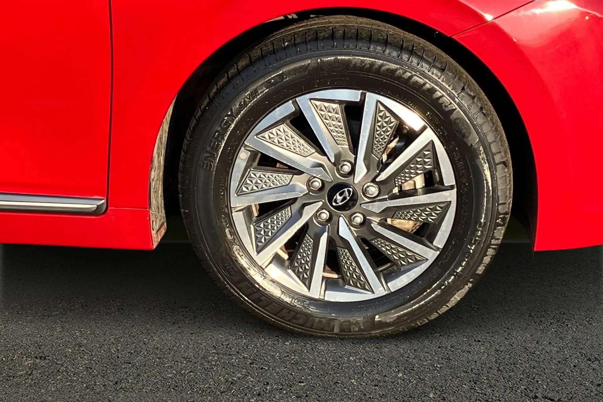 2022 HYUNDAI IONIQ 2022 HYUNDAI IONIQ