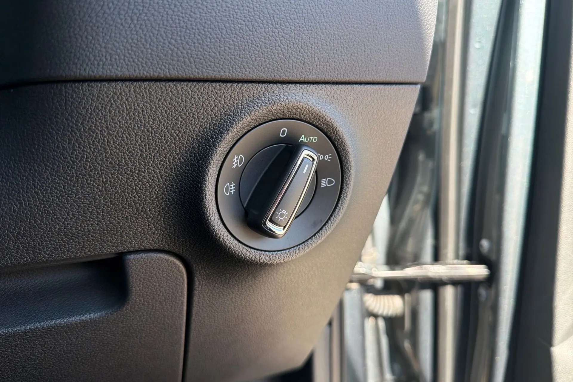 2018 SKODA KAROQ 2018 SKODA KAROQ