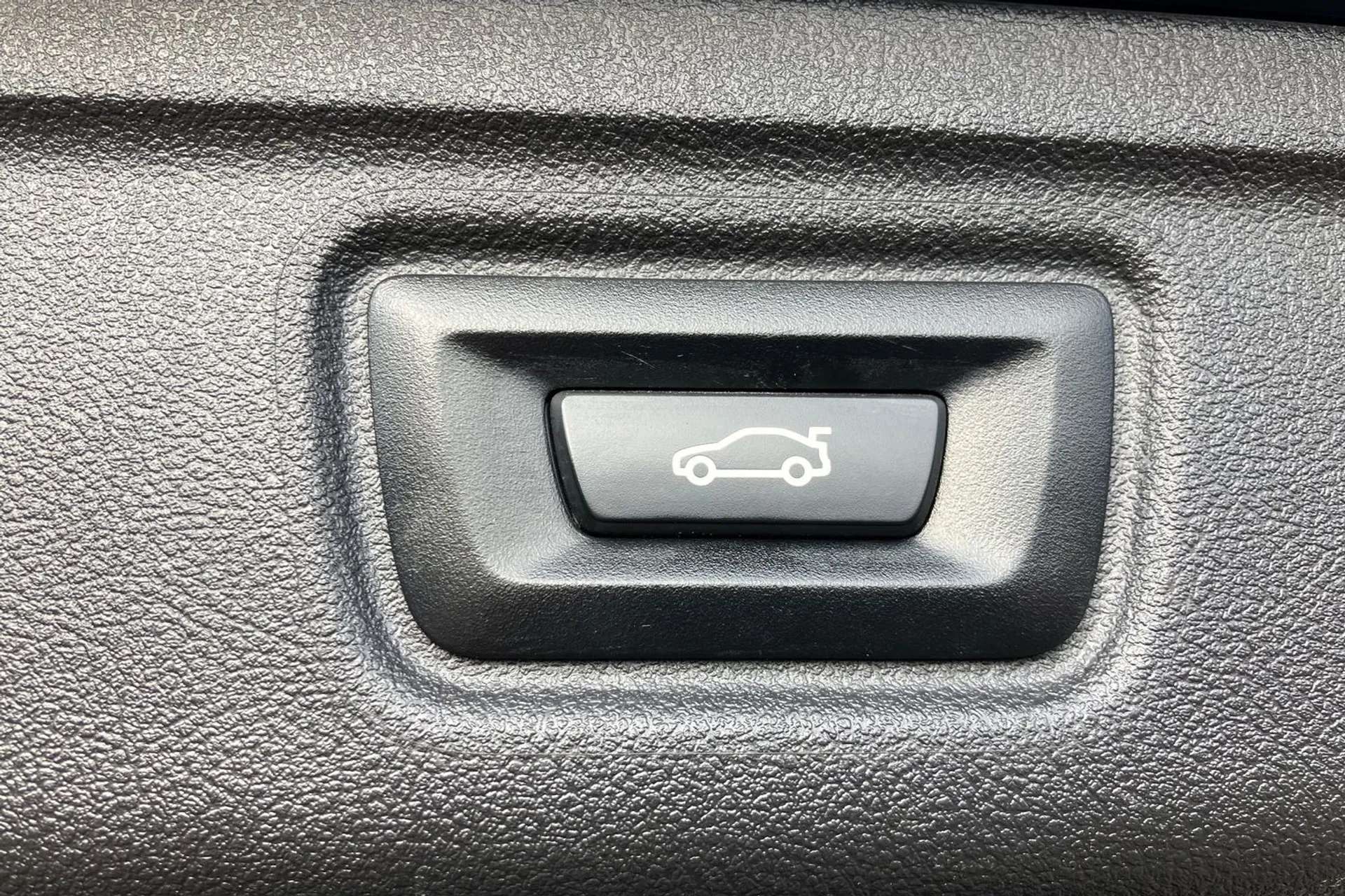 2021 BMW 3 SERIES 2021 BMW 3 SERIES