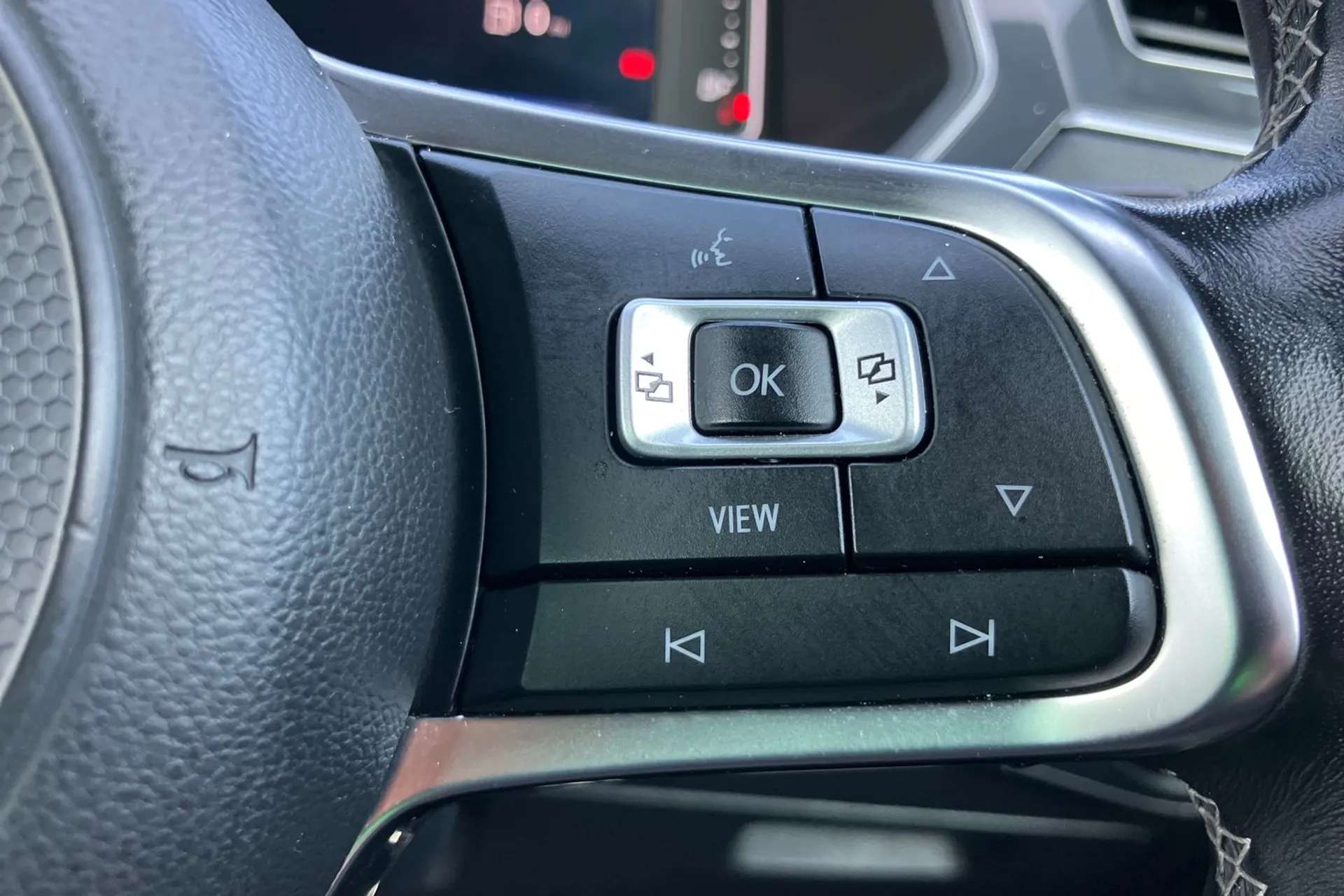 2020 VOLKSWAGEN TIGUAN 2020 VOLKSWAGEN TIGUAN