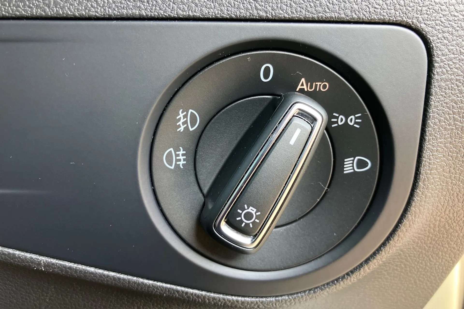 2020 VOLKSWAGEN TIGUAN 2020 VOLKSWAGEN TIGUAN