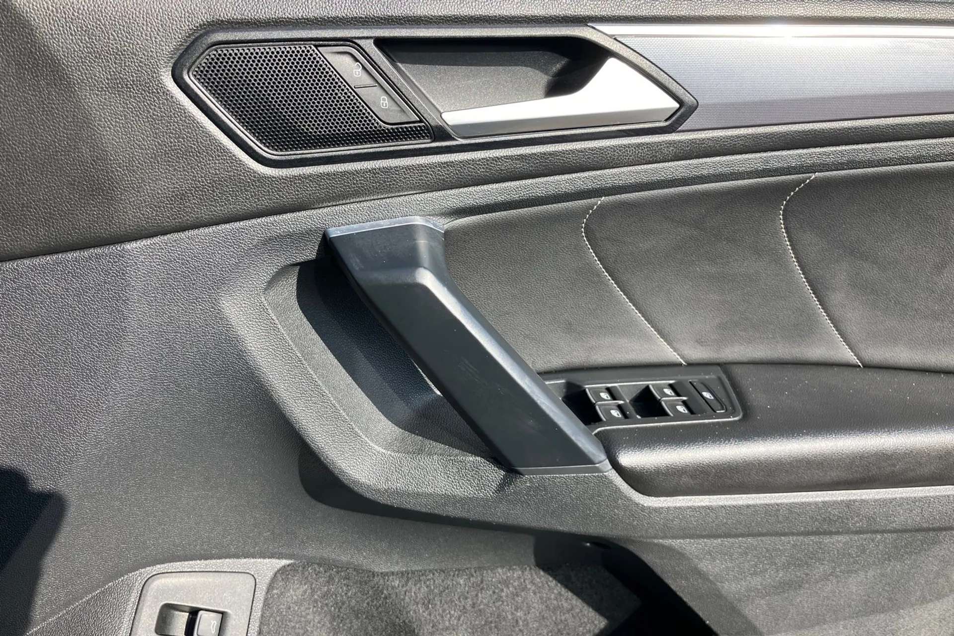 2020 VOLKSWAGEN TIGUAN 2020 VOLKSWAGEN TIGUAN