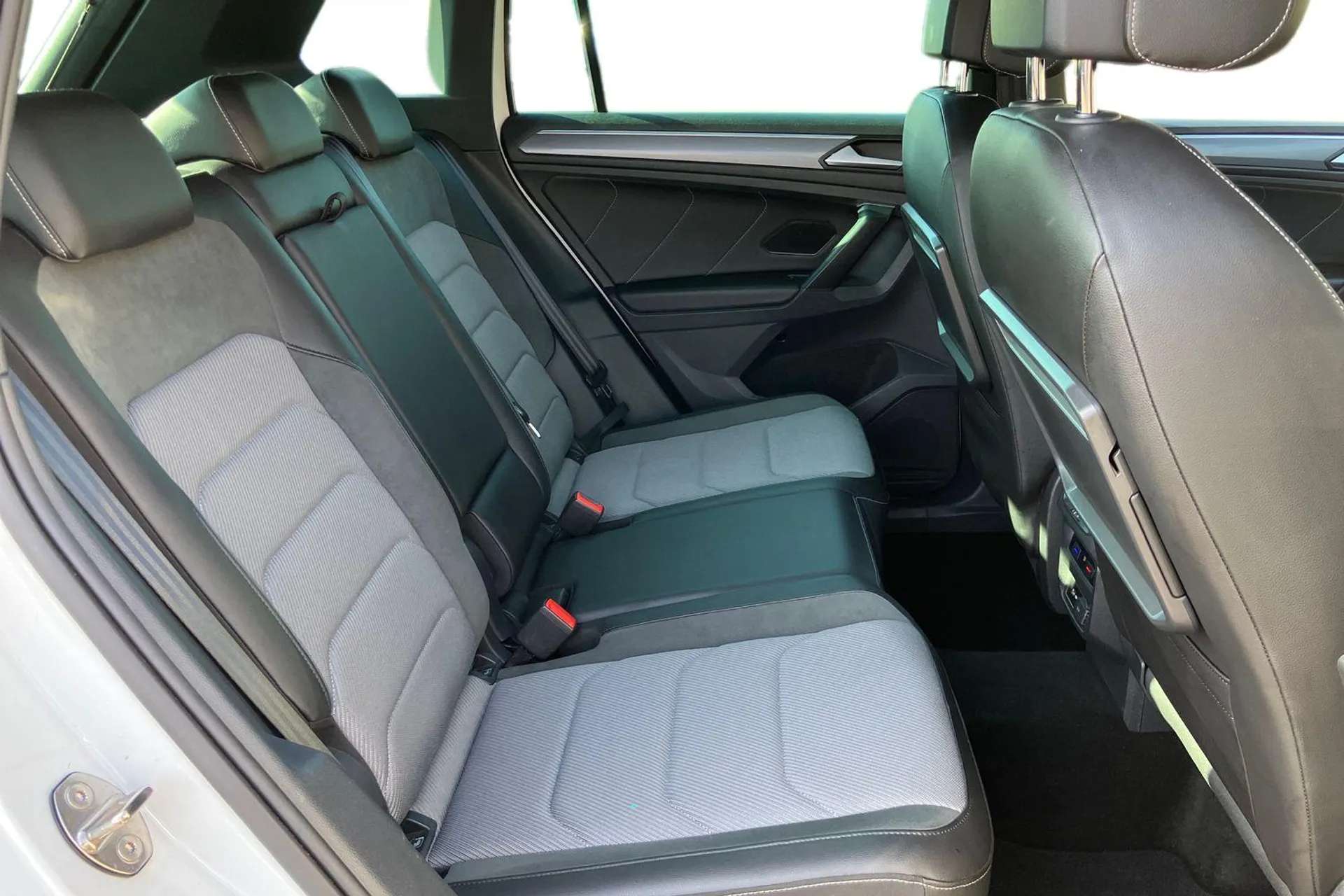 2020 VOLKSWAGEN TIGUAN 2020 VOLKSWAGEN TIGUAN