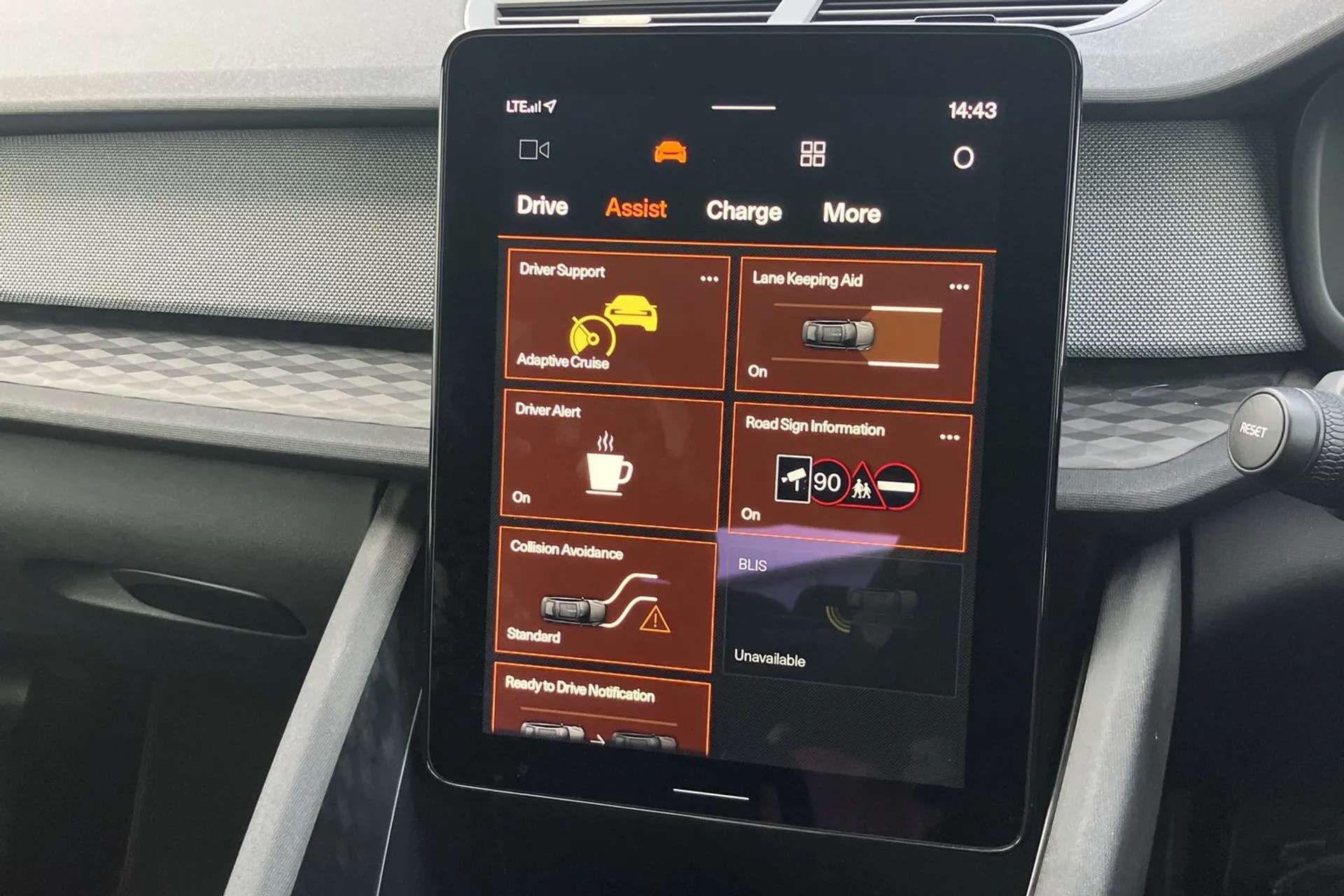 2021 POLESTAR 2 2021 POLESTAR 2