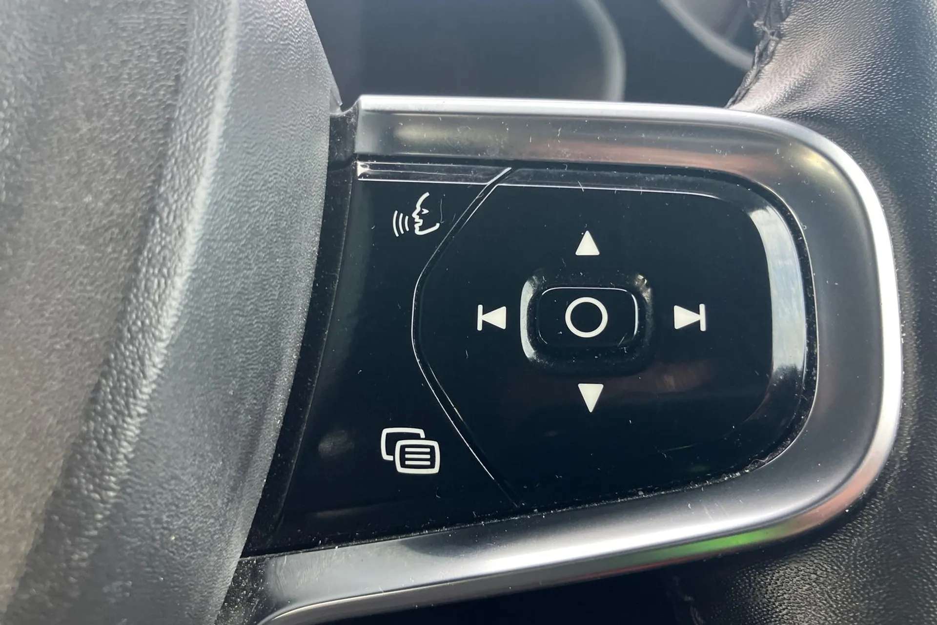 2021 POLESTAR 2 2021 POLESTAR 2