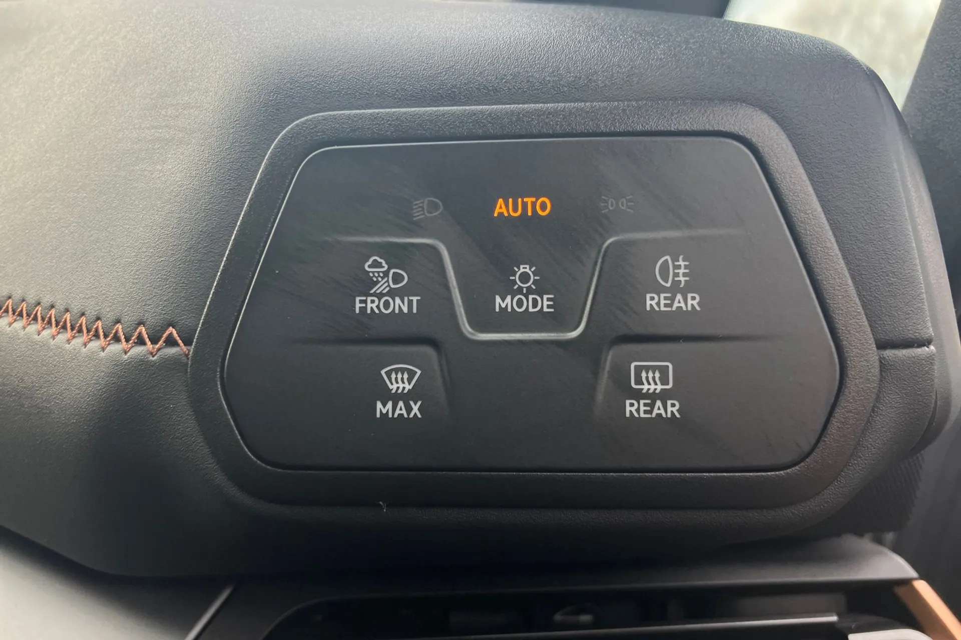 2025 CUPRA BORN 2025 CUPRA BORN