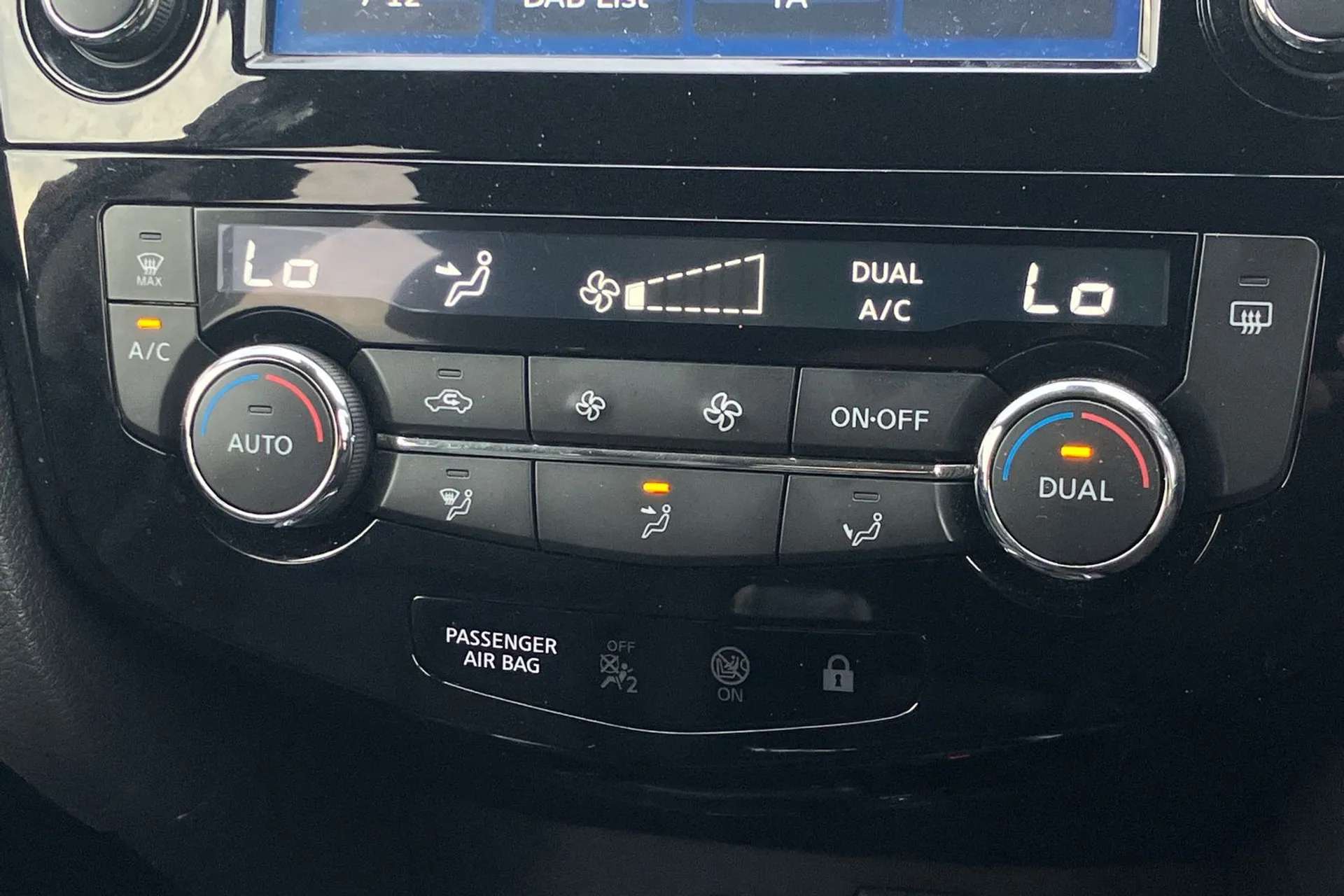 2019 NISSAN X-TRAIL 2019 NISSAN X-TRAIL