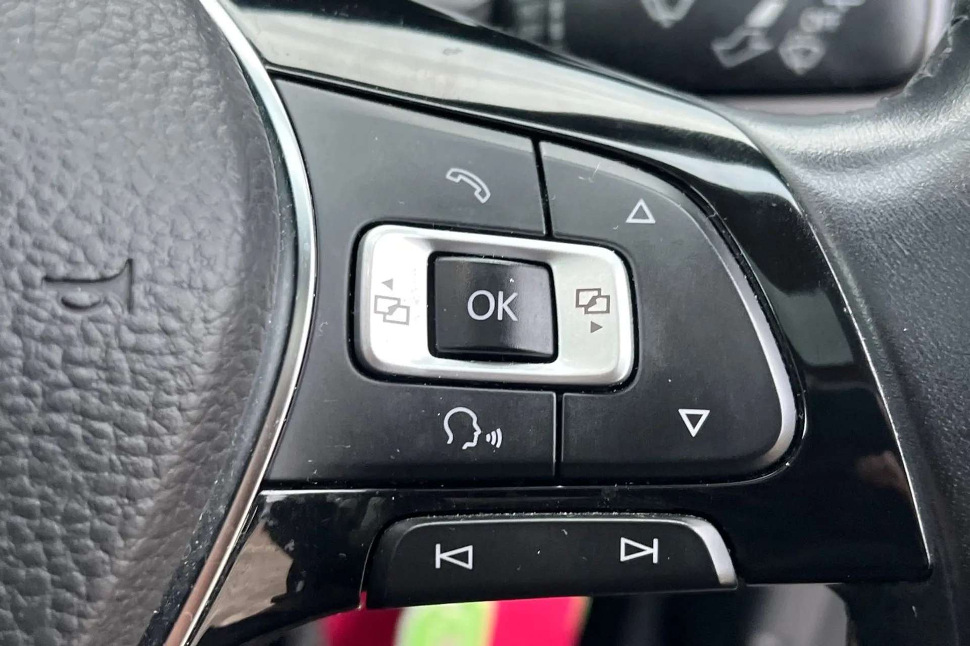 2018 VOLKSWAGEN TOURAN 2018 VOLKSWAGEN TOURAN