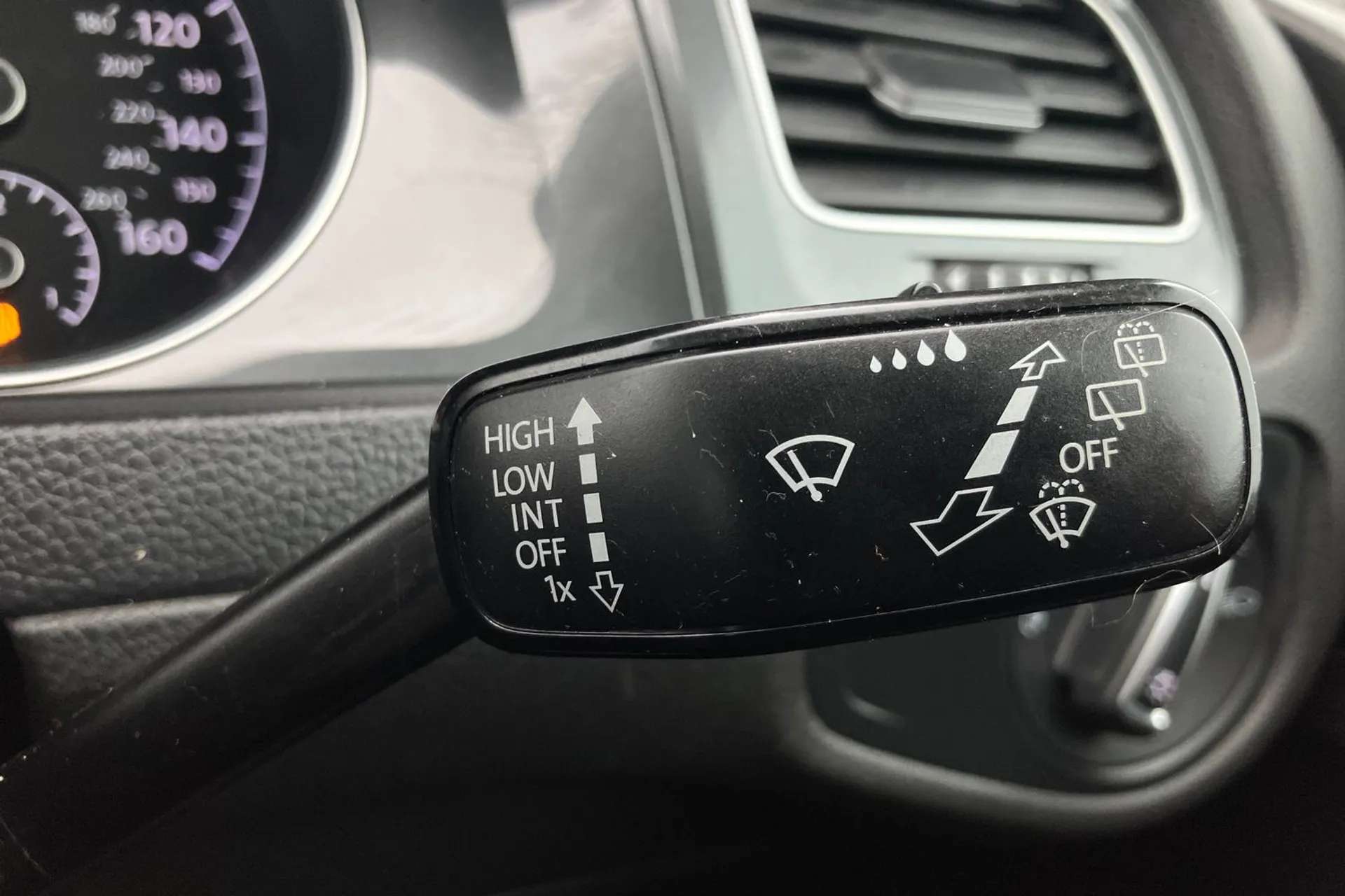 2017 VOLKSWAGEN GOLF 2017 VOLKSWAGEN GOLF