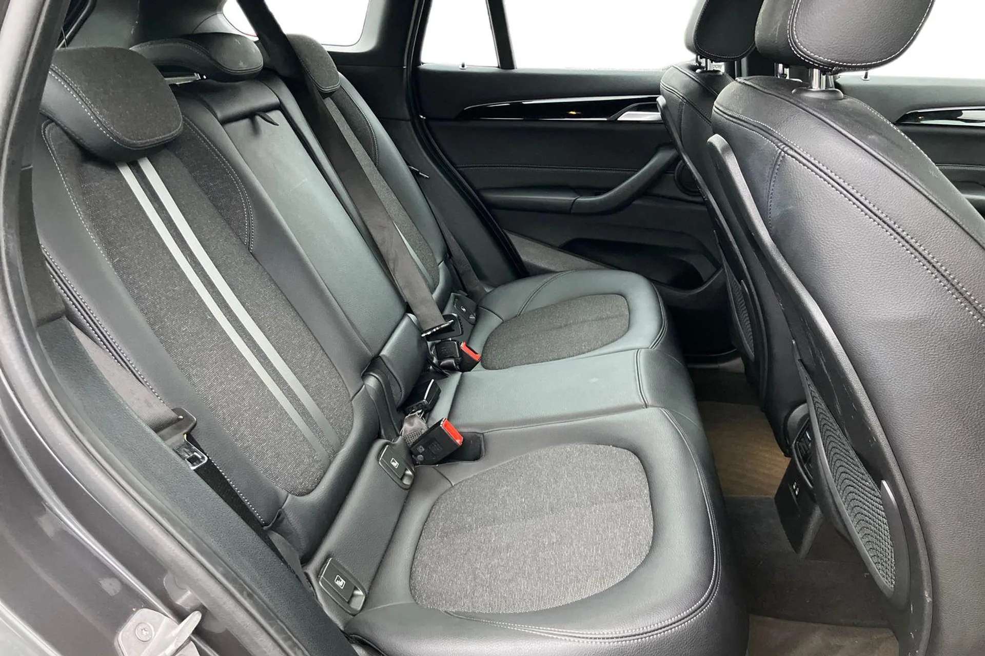 2022 BMW X1 2022 BMW X1