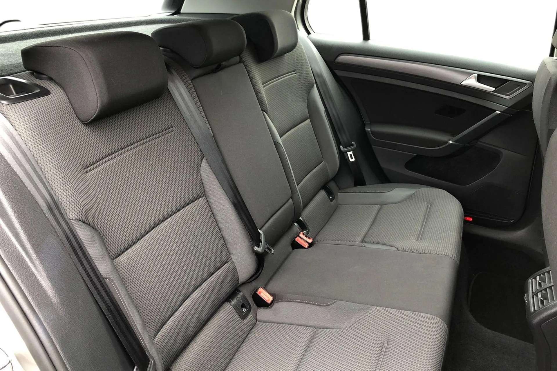 2018 VOLKSWAGEN GOLF 2018 VOLKSWAGEN GOLF