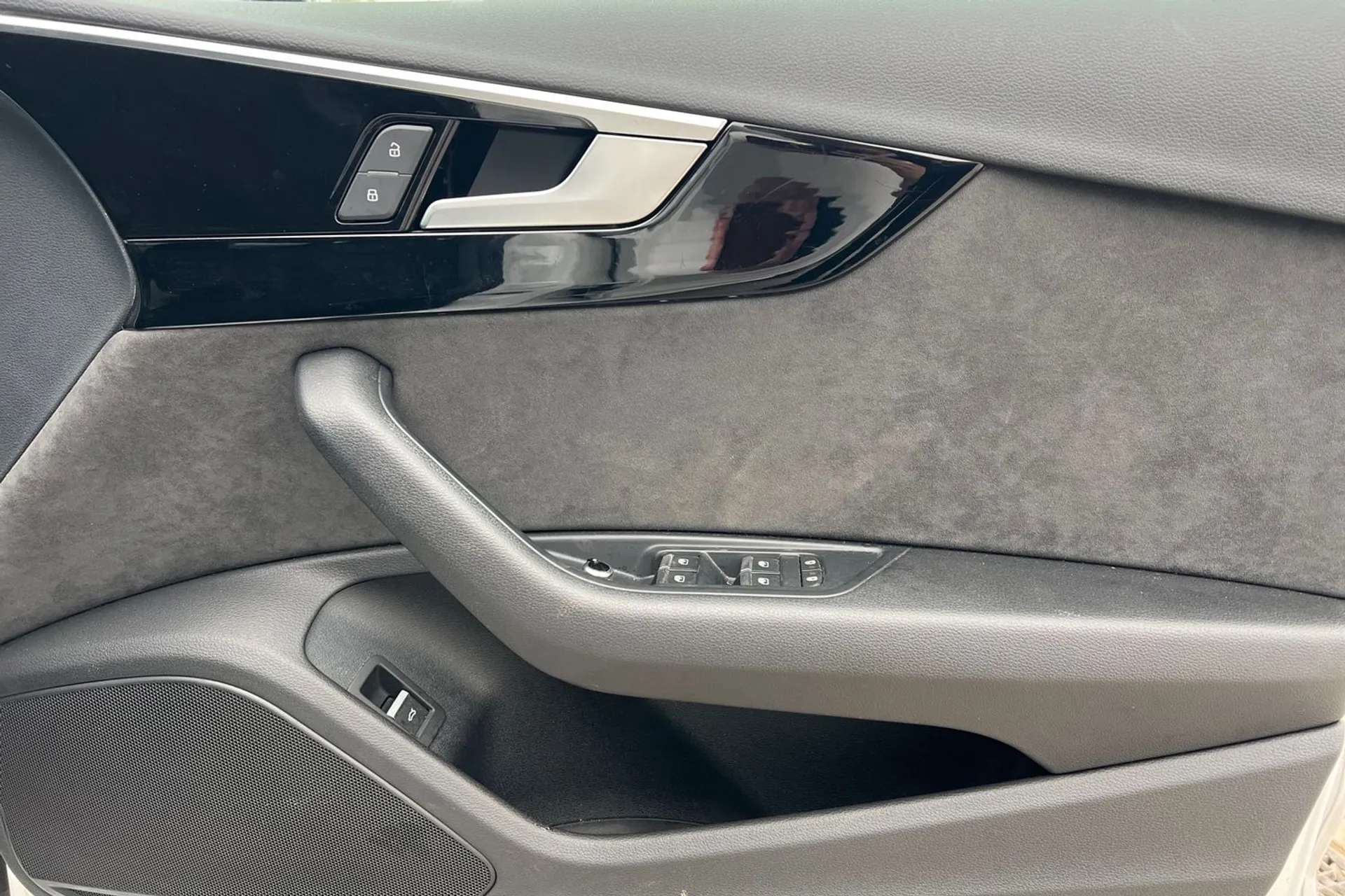 2020 AUDI A4 2020 AUDI A4