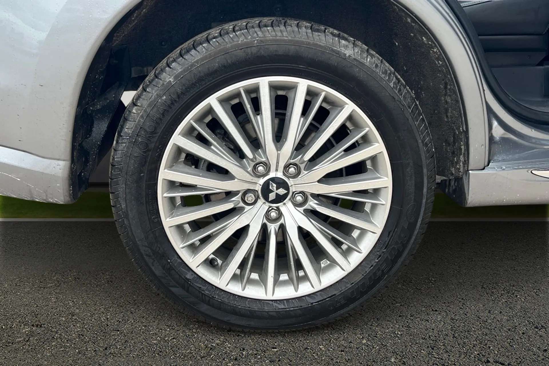 2021 MITSUBISHI OUTLANDER 2021 MITSUBISHI OUTLANDER