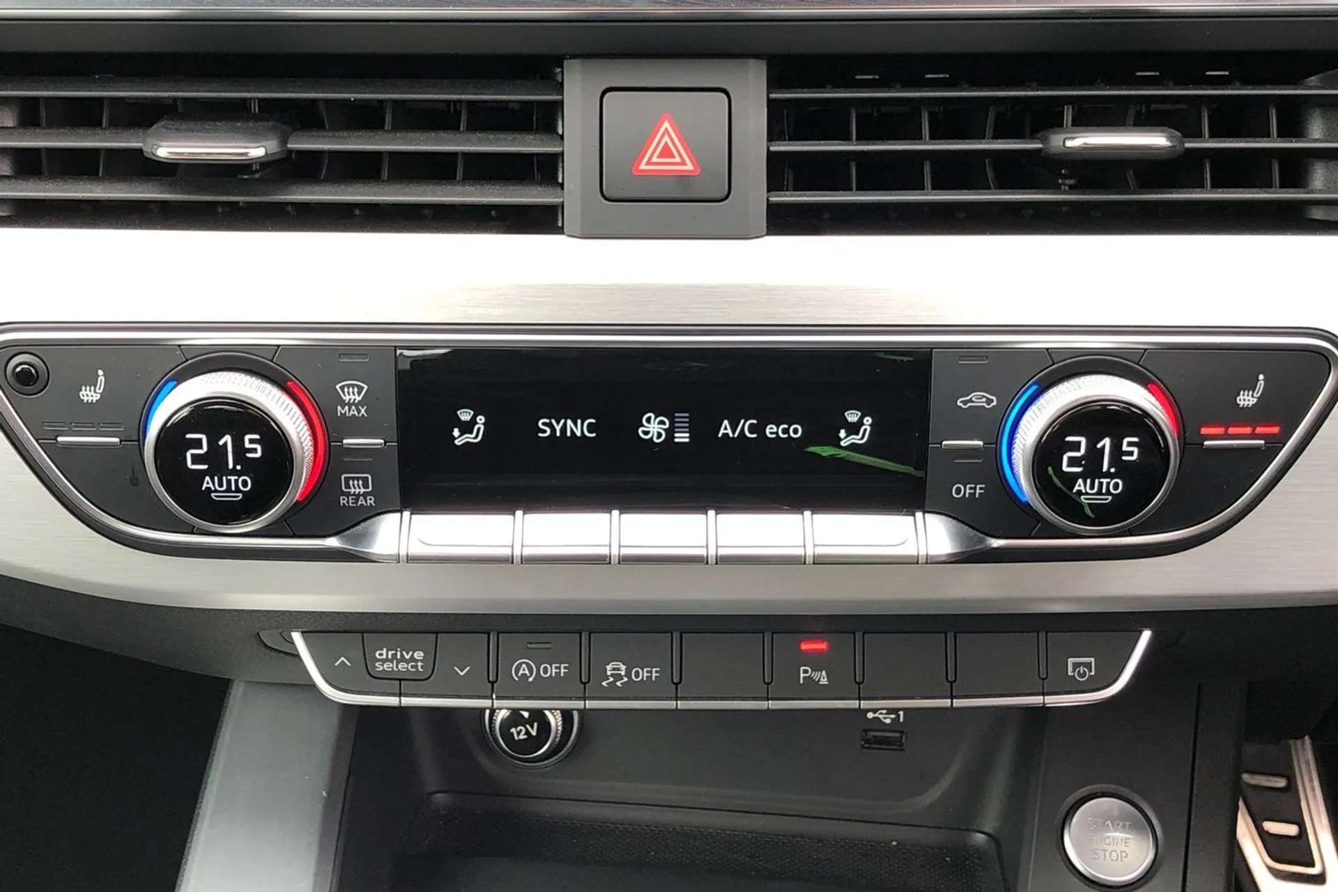 2018 AUDI A4 2018 AUDI A4