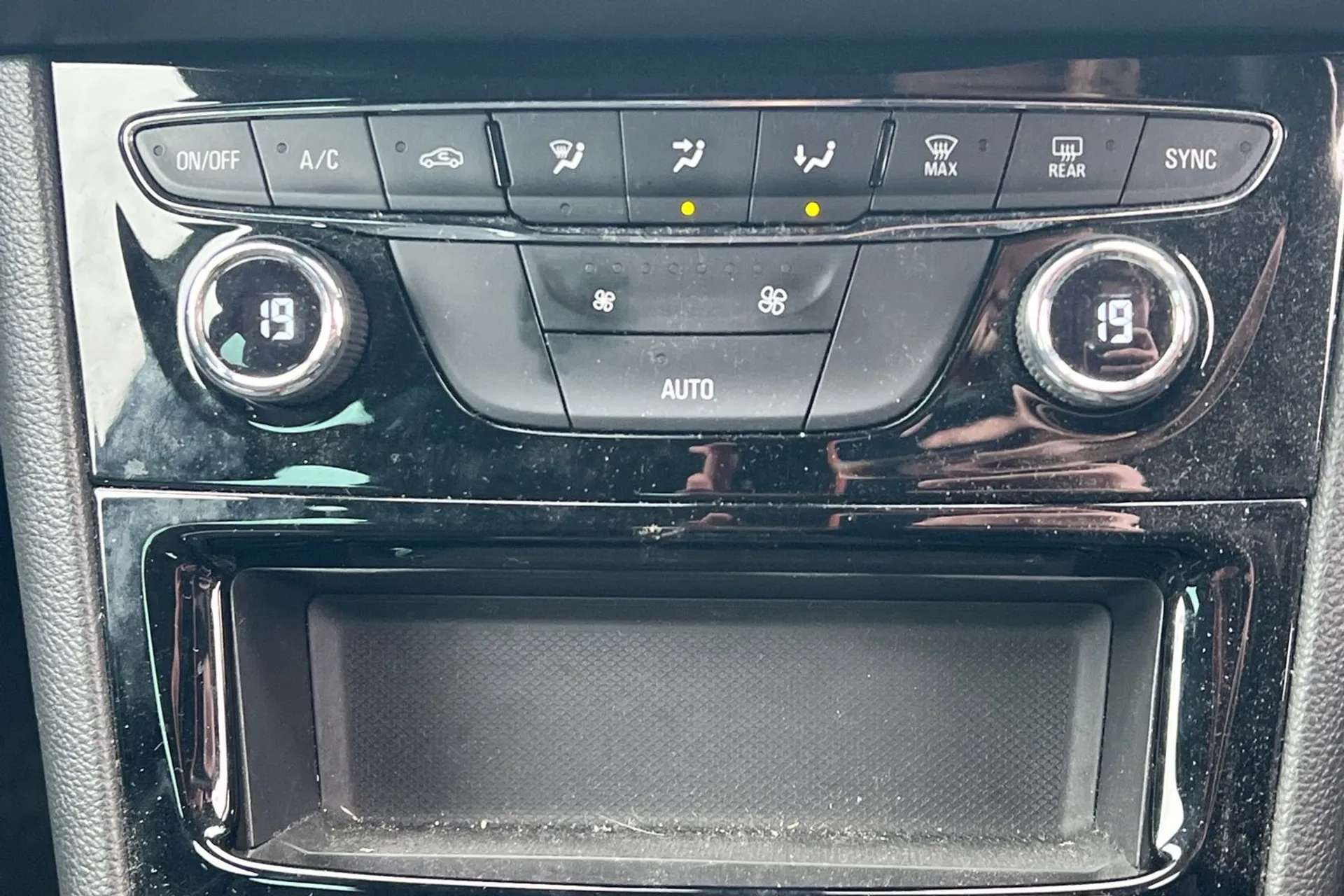 2019 VAUXHALL ASTRA 2019 VAUXHALL ASTRA