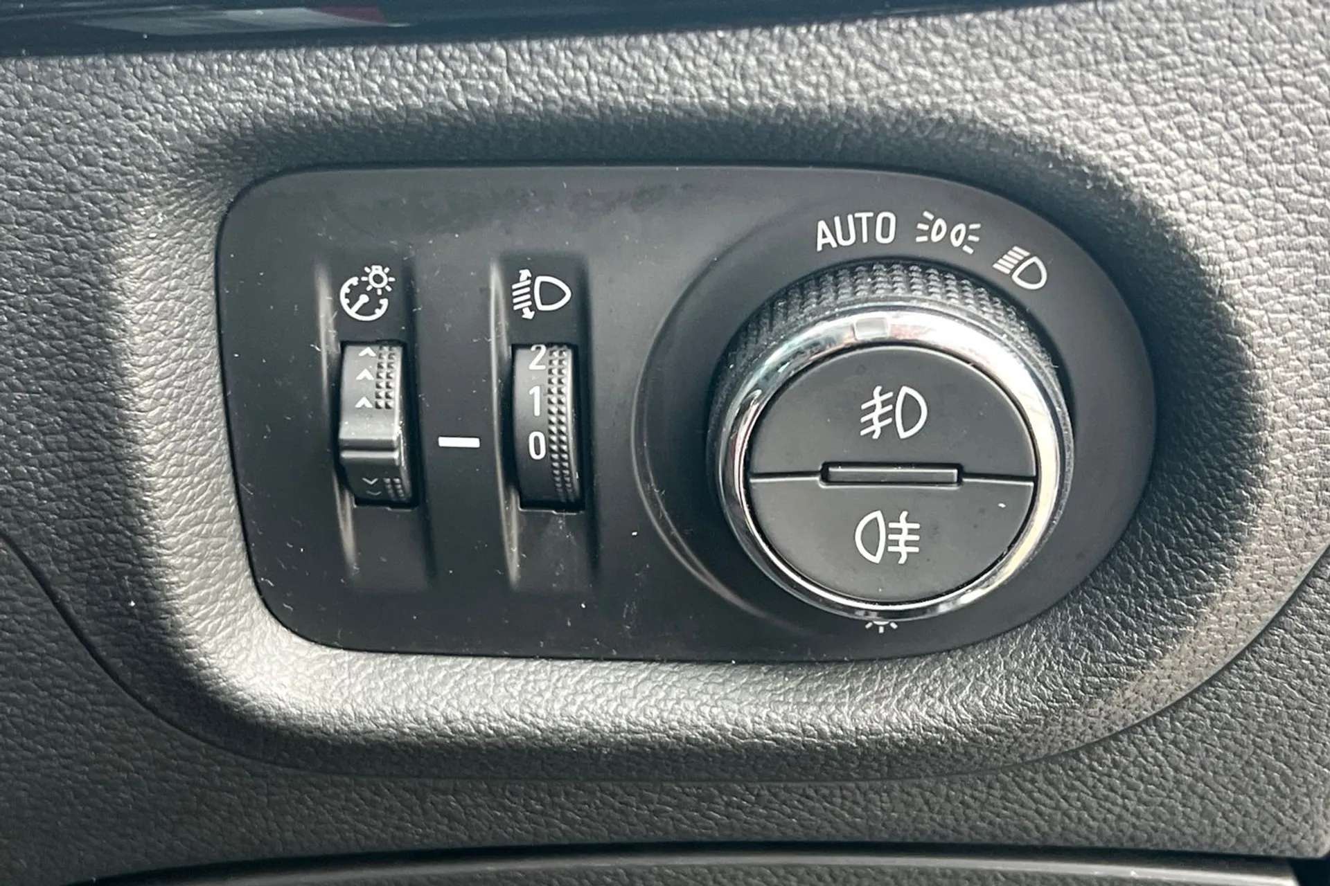 2019 VAUXHALL ASTRA 2019 VAUXHALL ASTRA