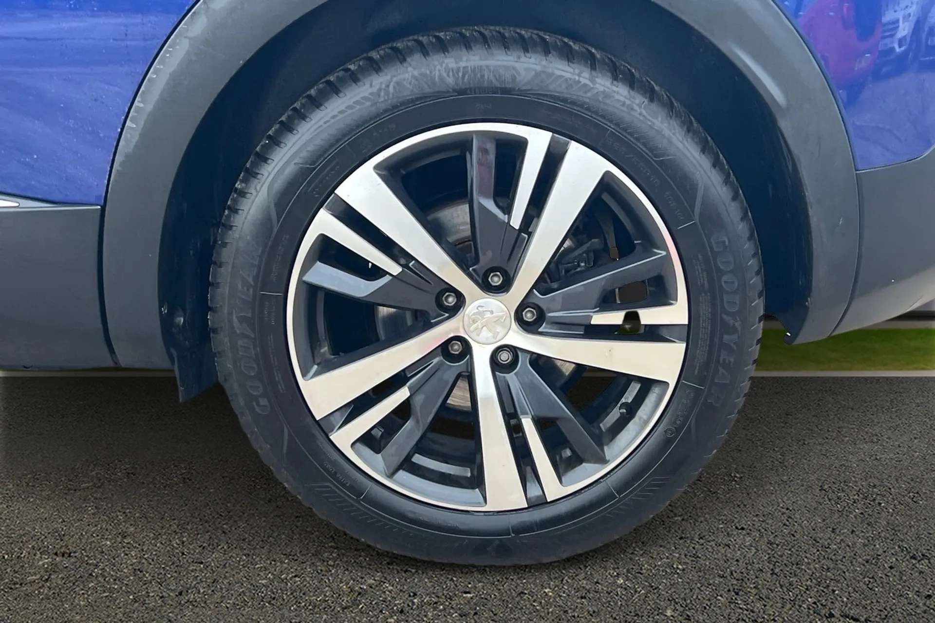 2020 PEUGEOT 3008 2020 PEUGEOT 3008
