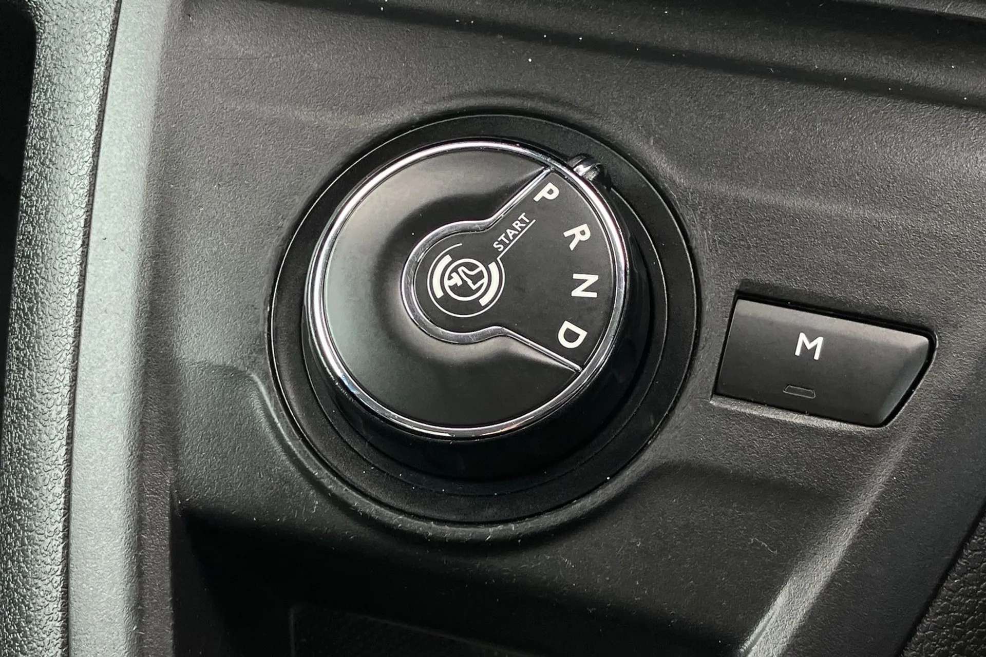 2021 PEUGEOT TRAVELLER 2021 PEUGEOT TRAVELLER