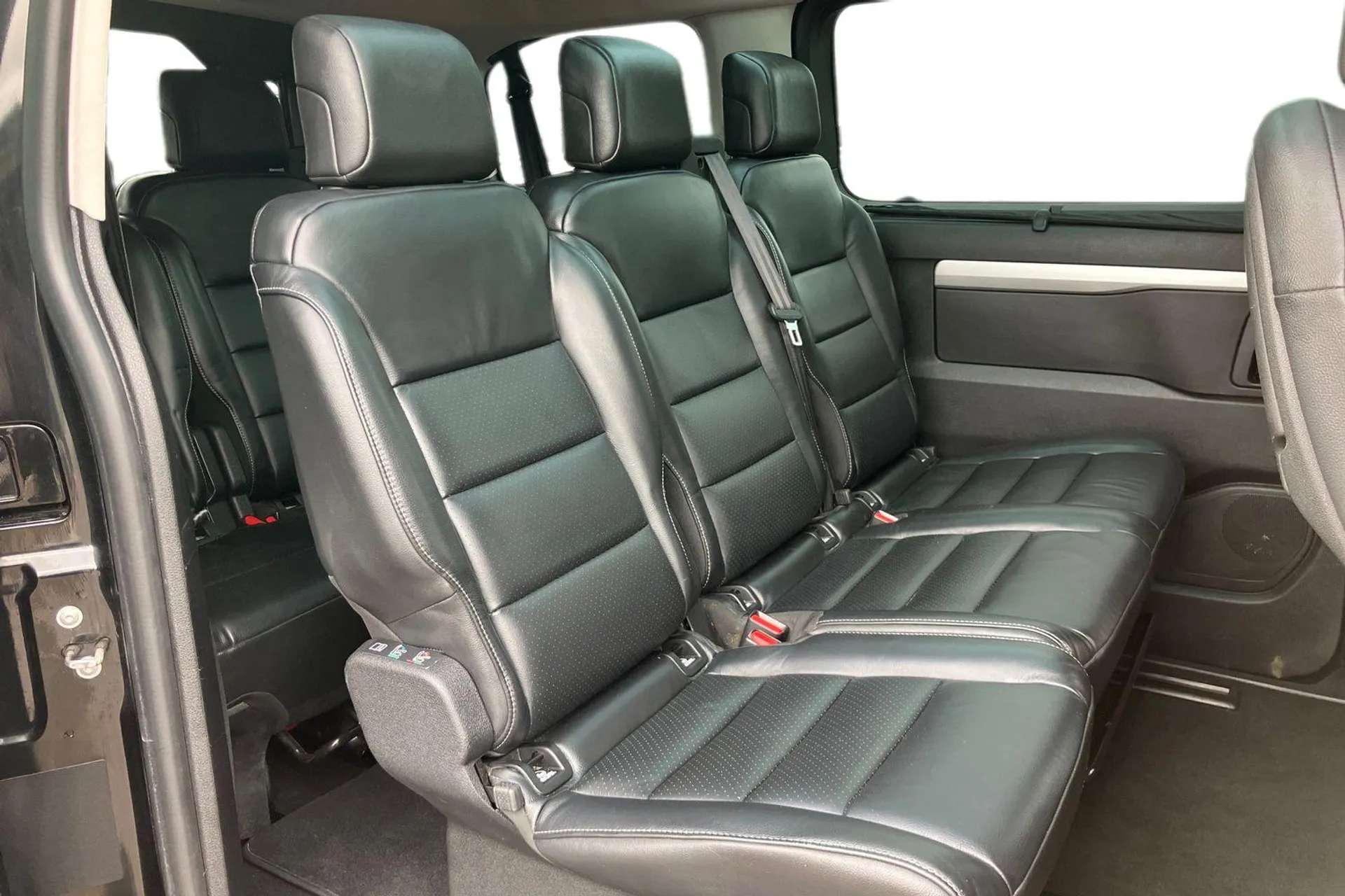 2021 PEUGEOT TRAVELLER 2021 PEUGEOT TRAVELLER