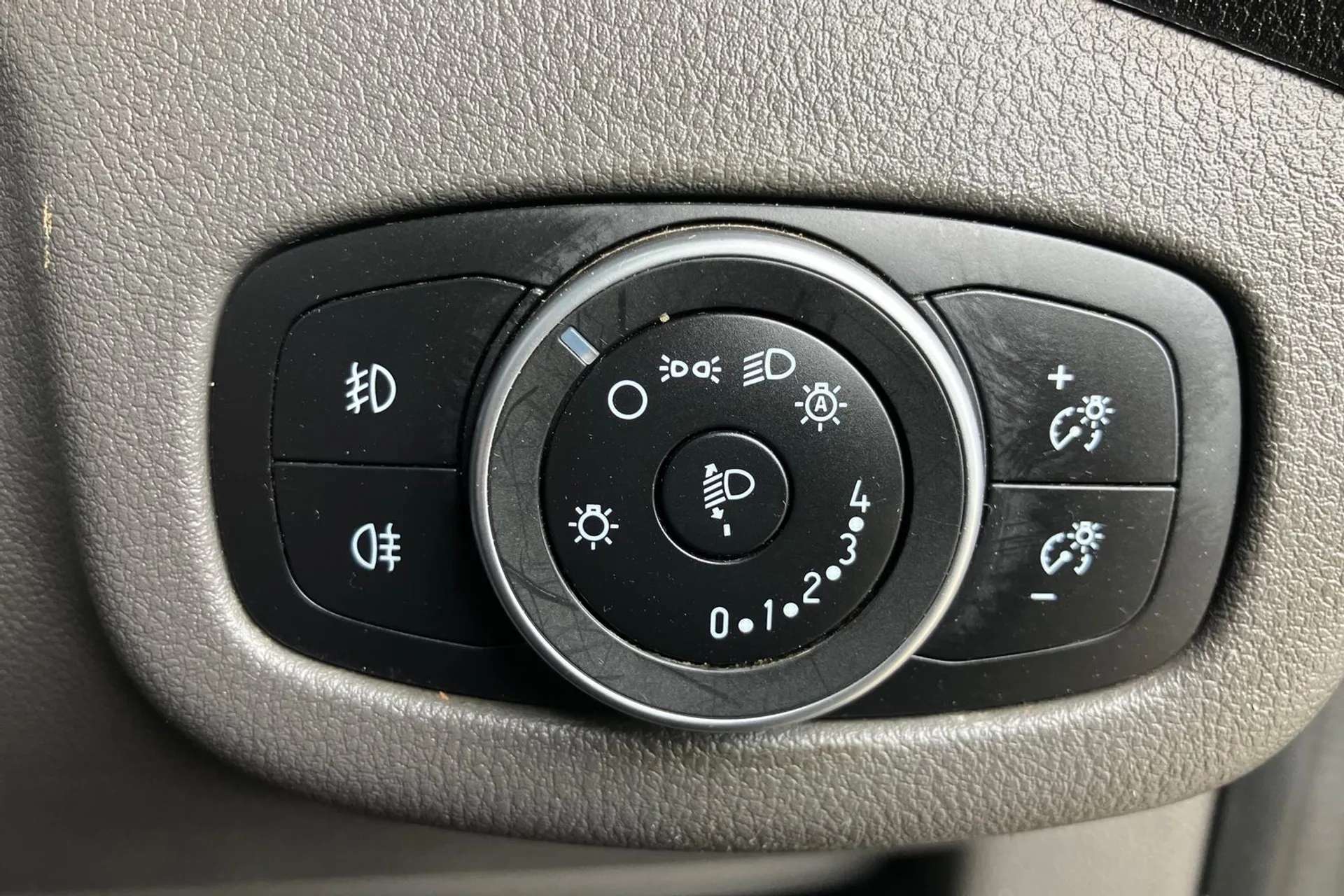 2021 FORD GRAND TOURNEO CONNECT 2021 FORD GRAND TOURNEO CONNECT