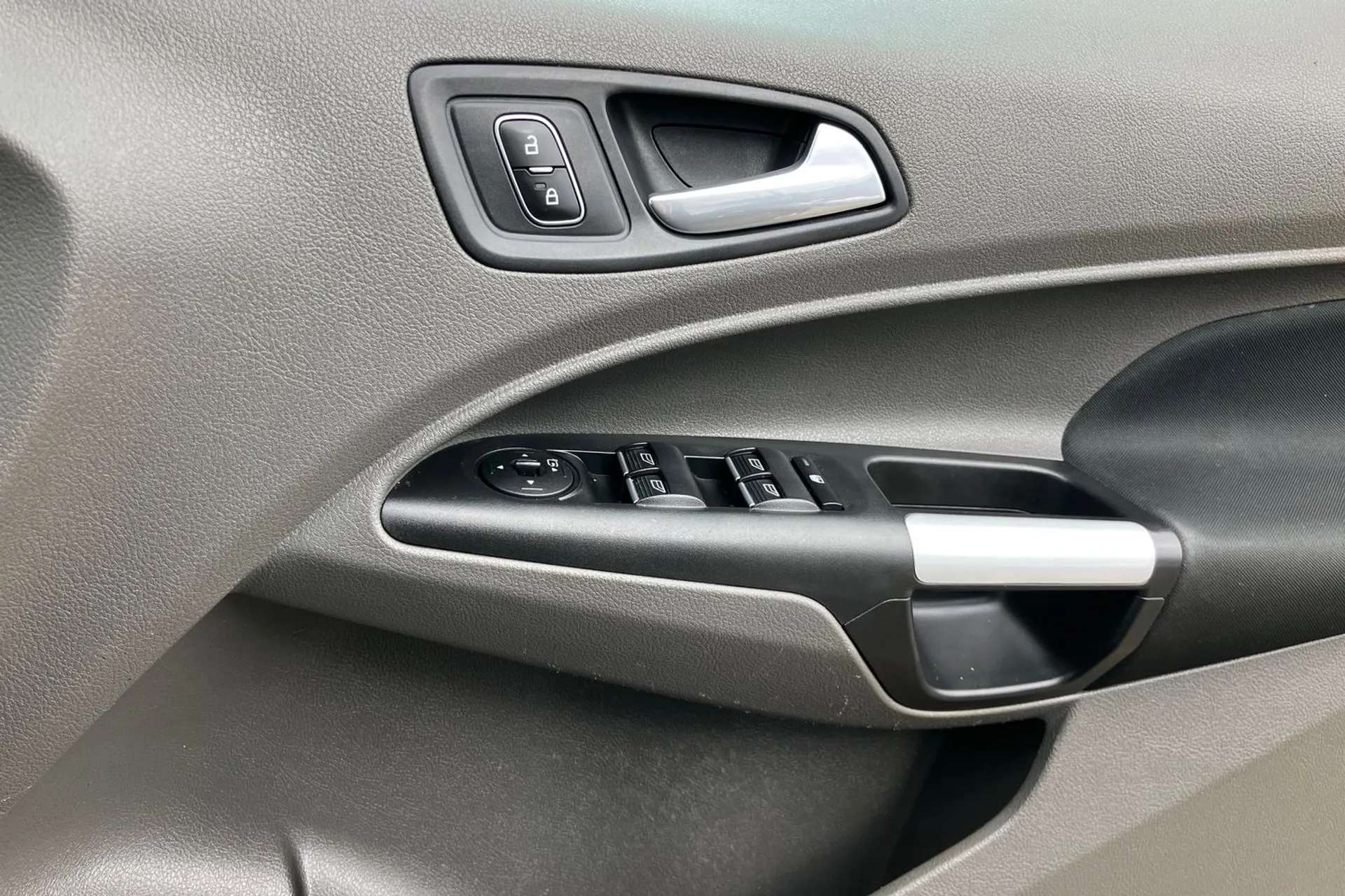 2021 FORD GRAND TOURNEO CONNECT 2021 FORD GRAND TOURNEO CONNECT