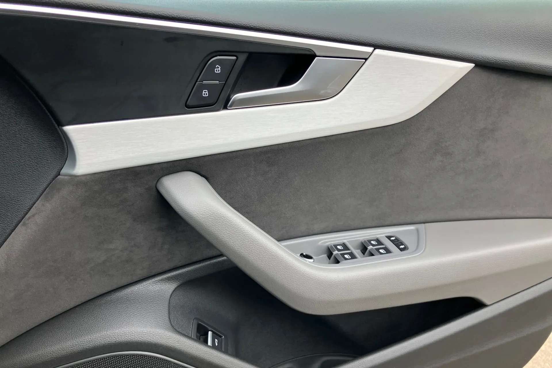 2018 AUDI A5 2018 AUDI A5