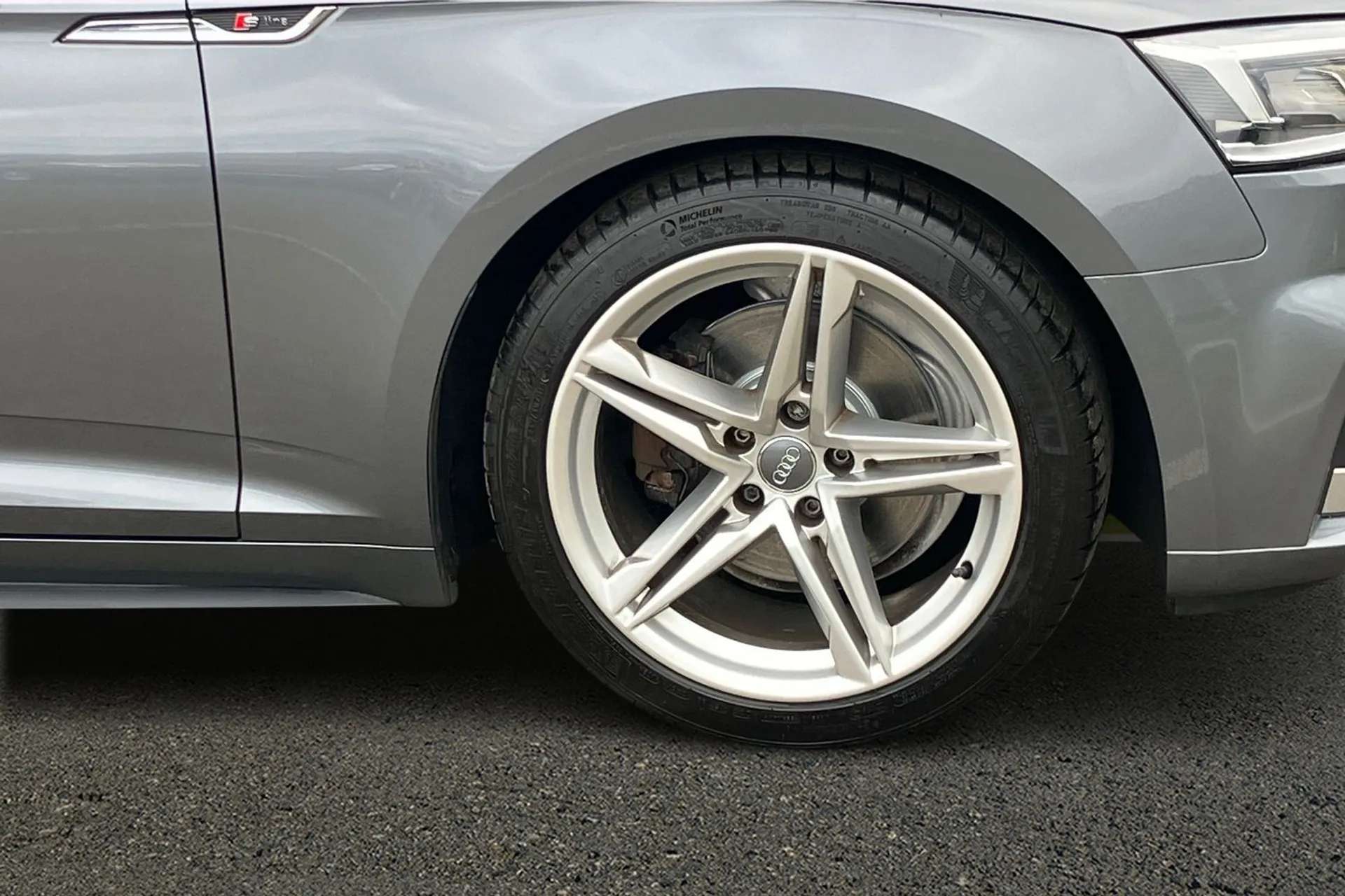 2018 AUDI A5 2018 AUDI A5