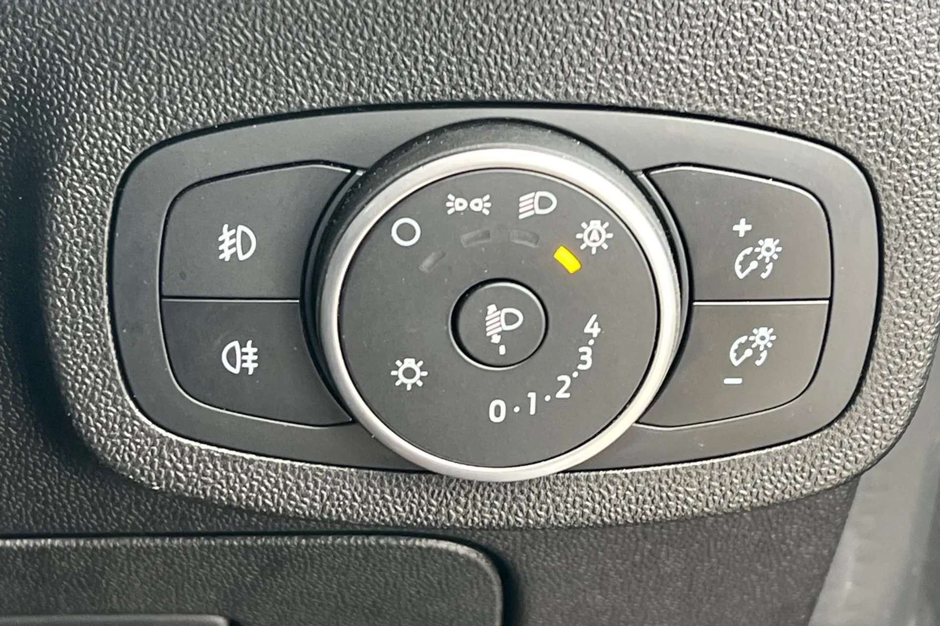 2018 FORD FIESTA 2018 FORD FIESTA